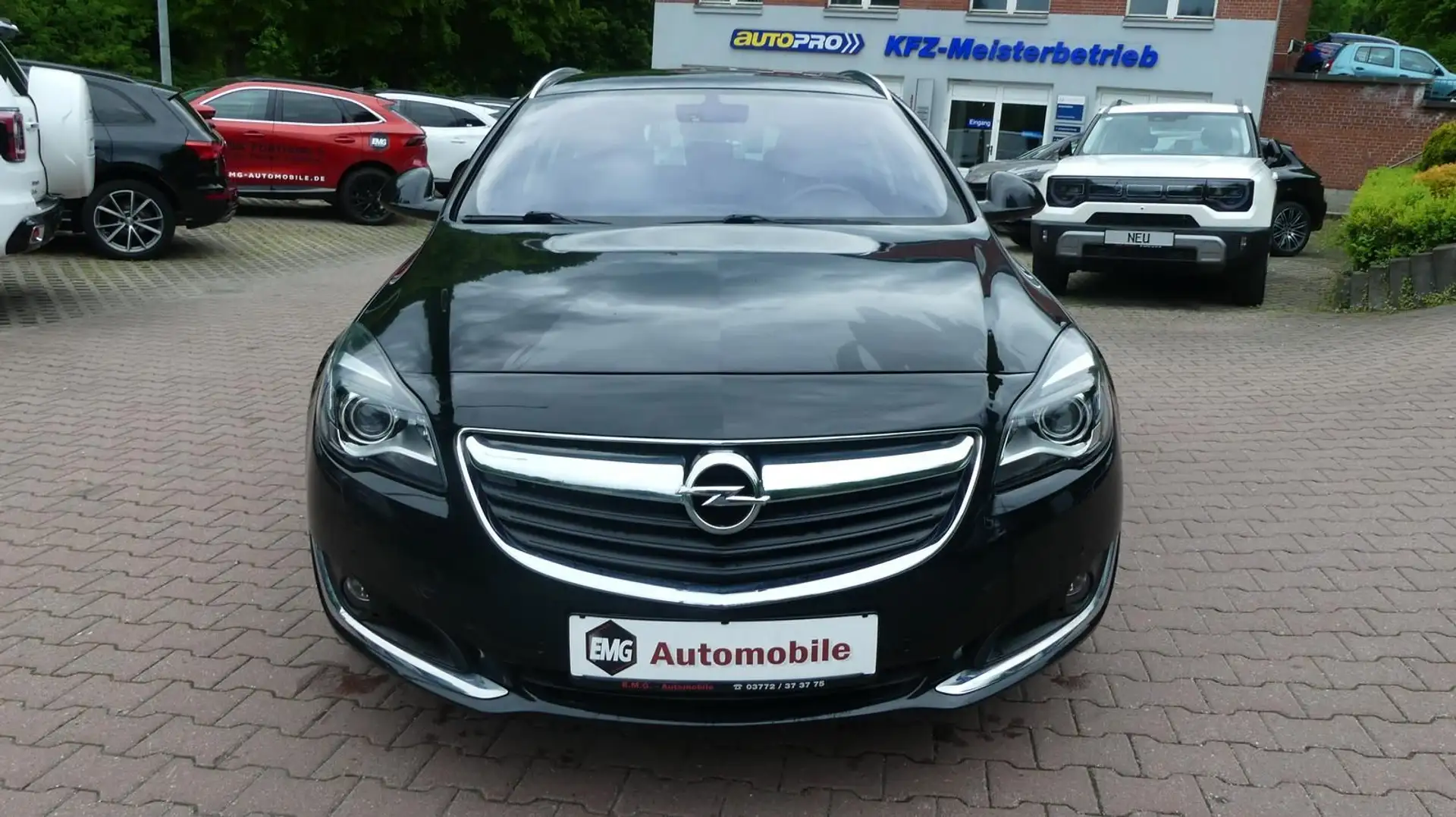 Opel Insignia *4x4*Kombi*SHZ*Memory*El. Heckklappe*Kam Schwarz - 2