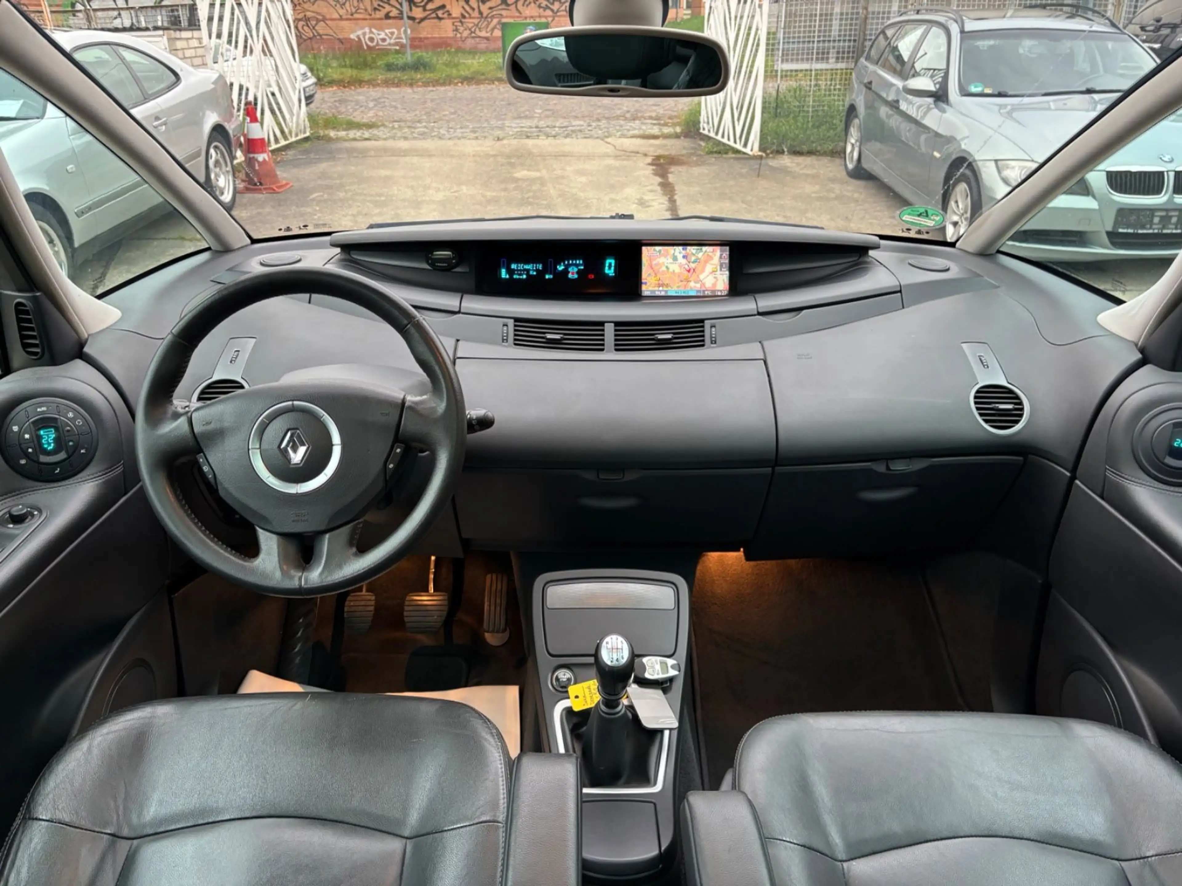 Renault Espace 2,0 dCi Klima Leder Panorama AHK Stanheiz — photo 11
