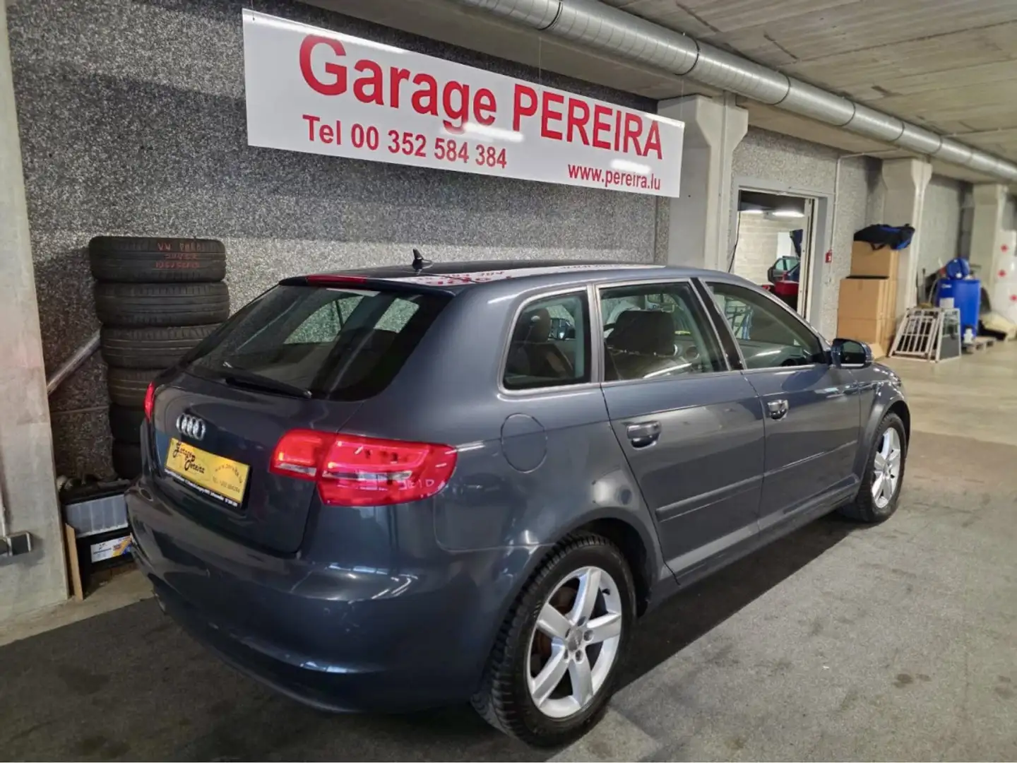 Audi A3 2.0 TFSI 200 QUATTRO SPORTBACK  S-TRONIC BOSE CUIR Grau - 2