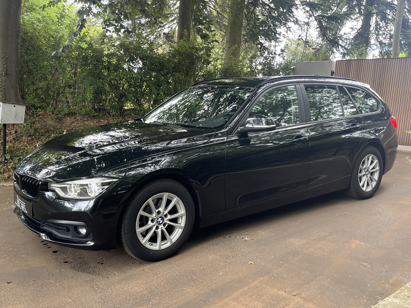 BMW 318 Facelift-Full Led-Navigatie-BT-Parkeersensoren-16" — photo 4
