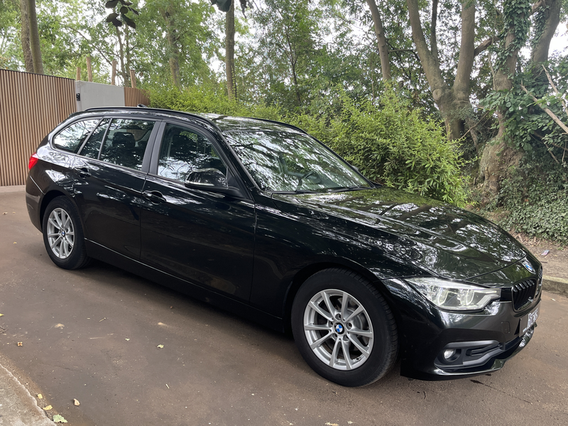 BMW 318 Facelift-Full Led-Navigatie-BT-Parkeersensoren-16" — photo 3