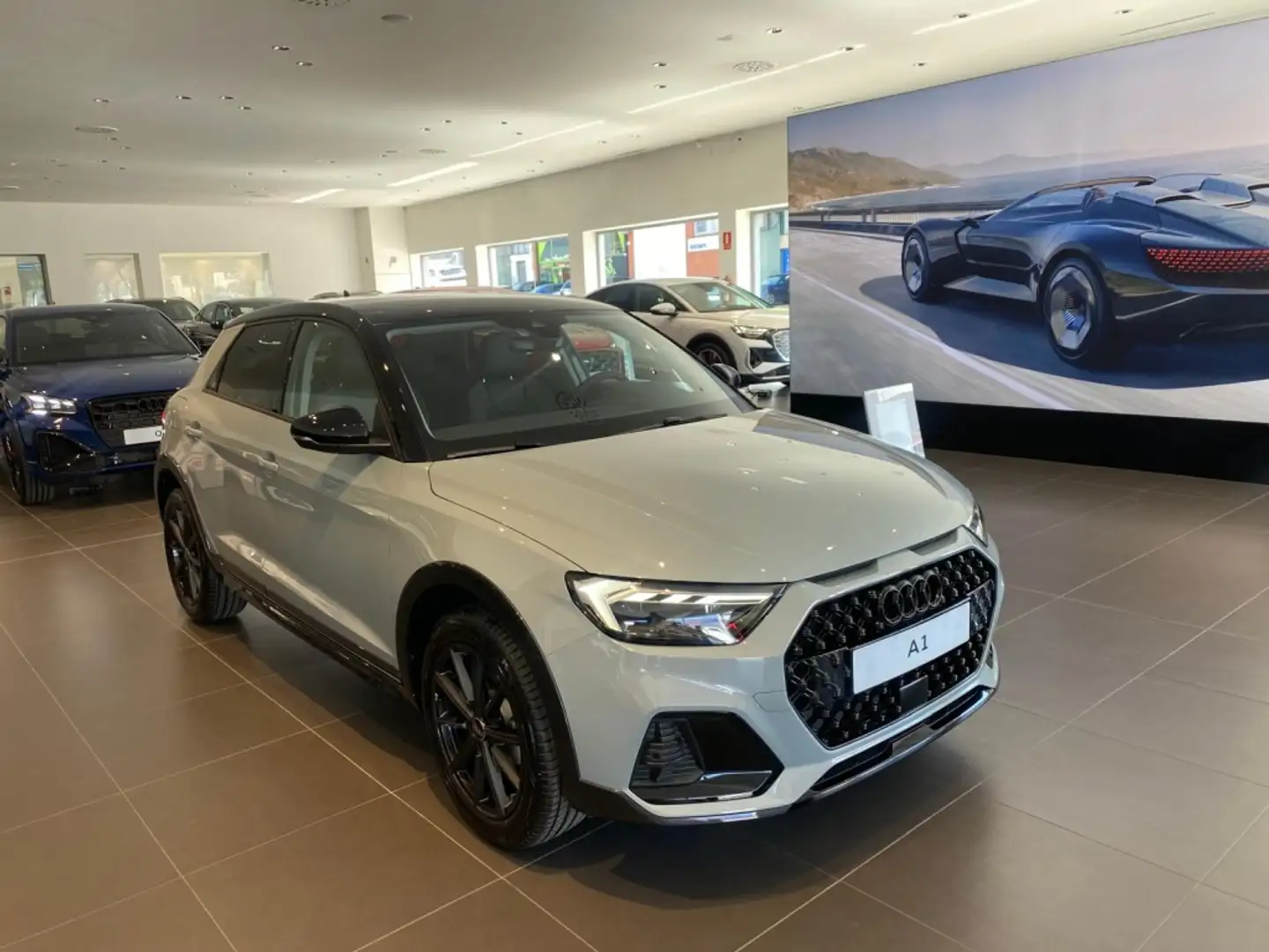 Audi A1 30 TFSI Adrenalin Black Edition 85kW Gris - 2