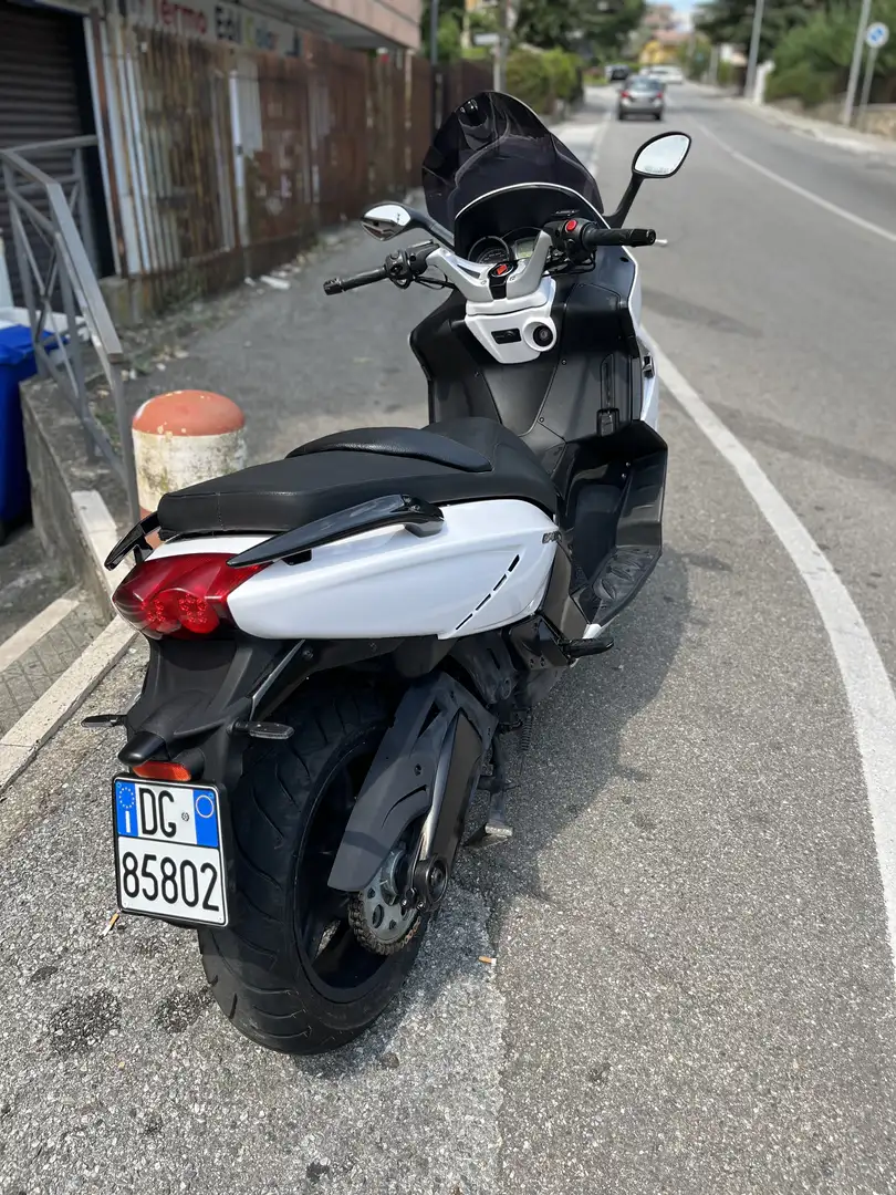 Gilera GP 800 - 2