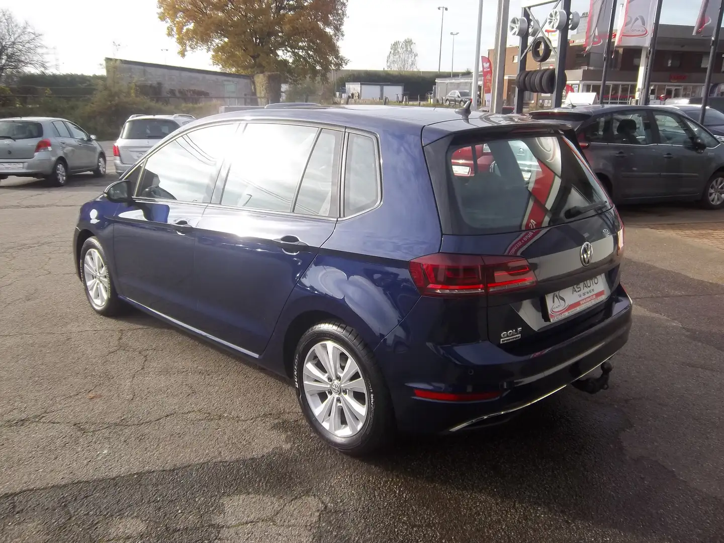 Volkswagen Golf Sportsvan 5P 1.5 TSI 130cv 6V ACT Comfortline OPF Blauw - 2