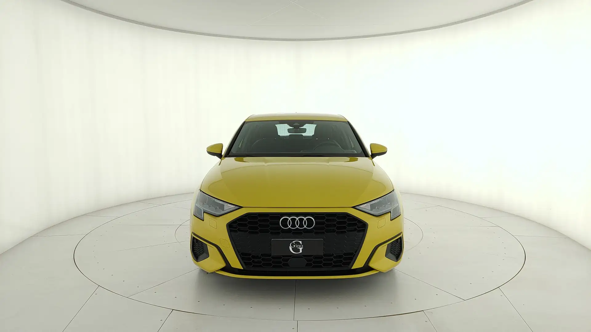 Audi A3 Sportback 35 1.5 tfsi mhev Business Advanced s-tro Giallo - 2