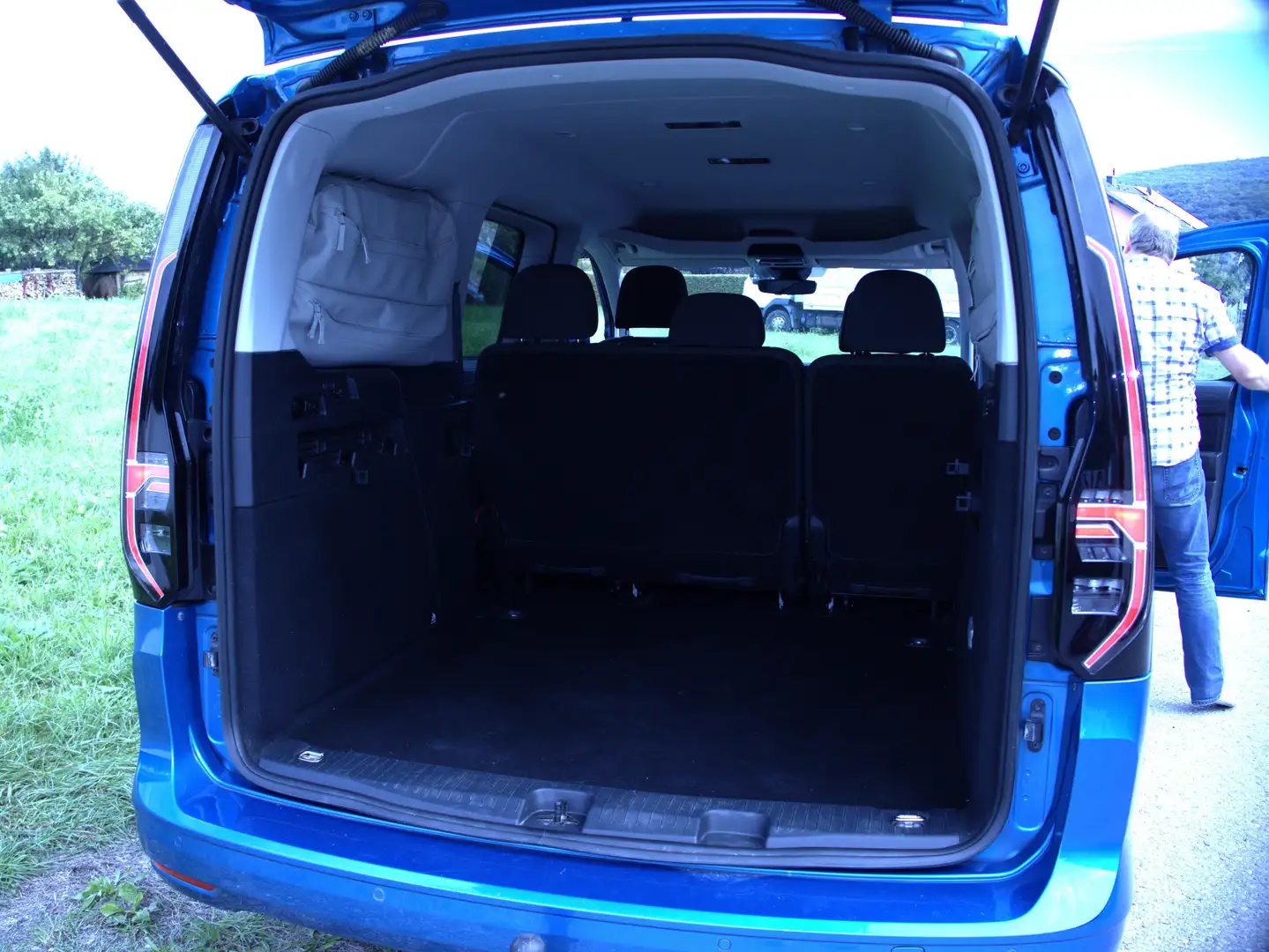 Volkswagen Caddy Caddy Maxi 2,0 TDI California Camper Blau - 1