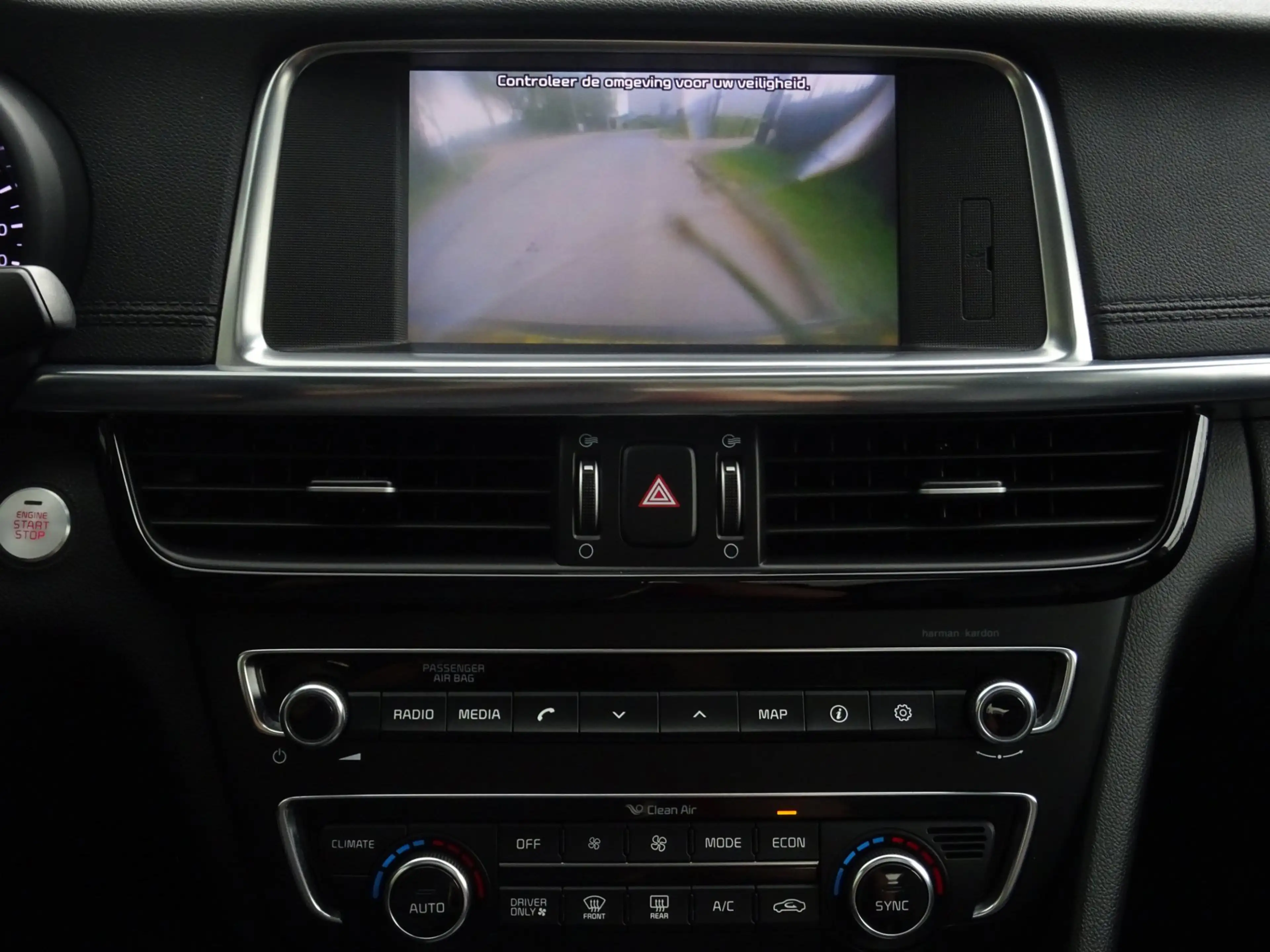 Kia Optima 2.0 GDI PHEV Business DynamicLine FULL OPTIONS — photo 11