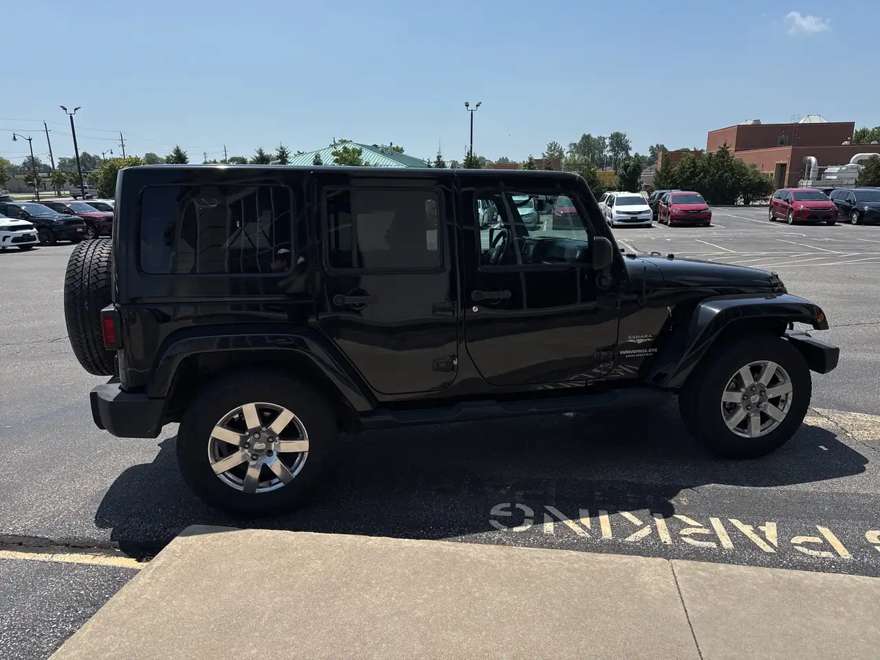 Jeep Wrangler снимка Jeep Wrangler