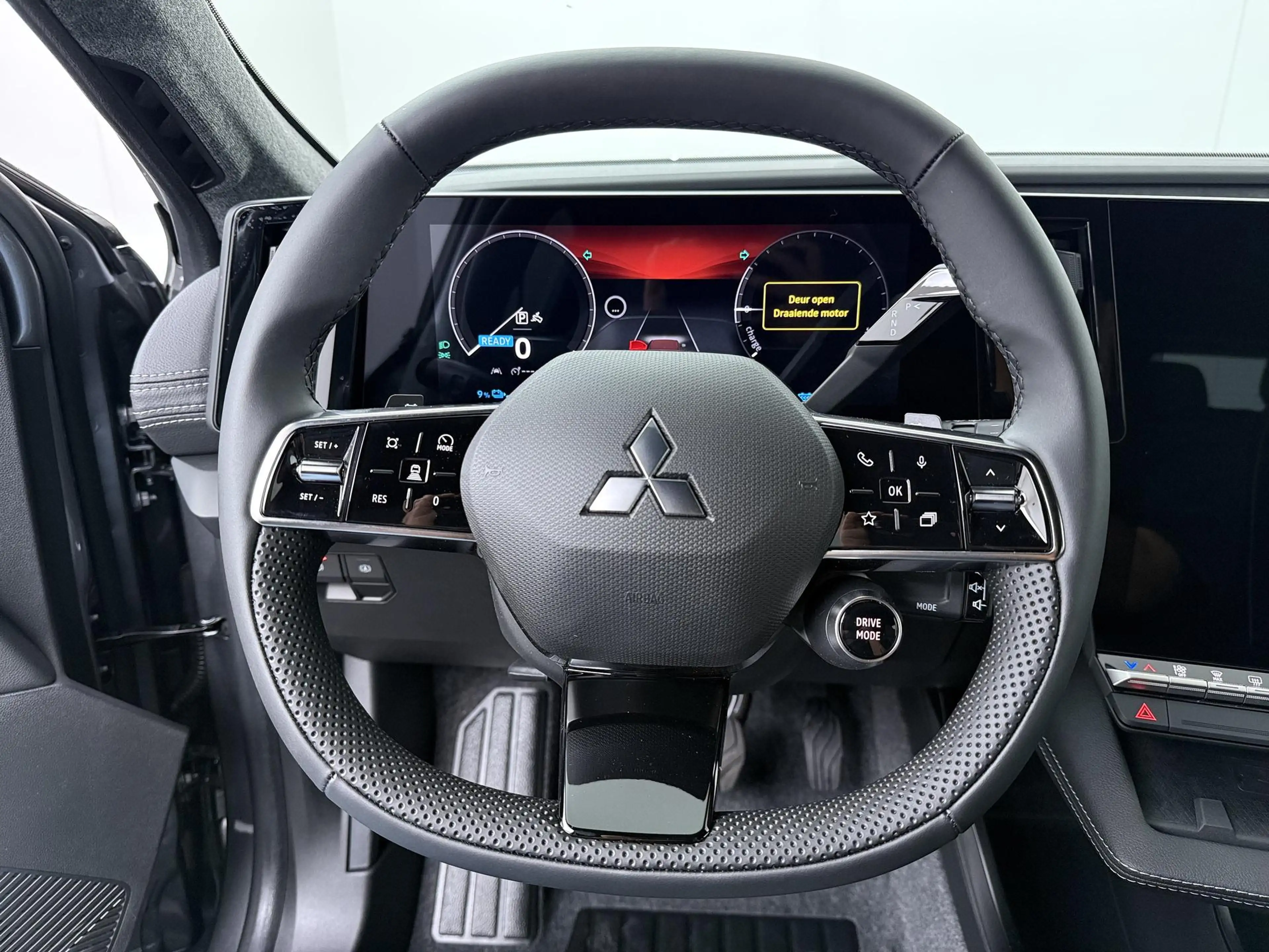 Mitsubishi Eclipse Cross Intense+ 87 kWh | € 4.000 Korting! | 360° Camera | — photo 9