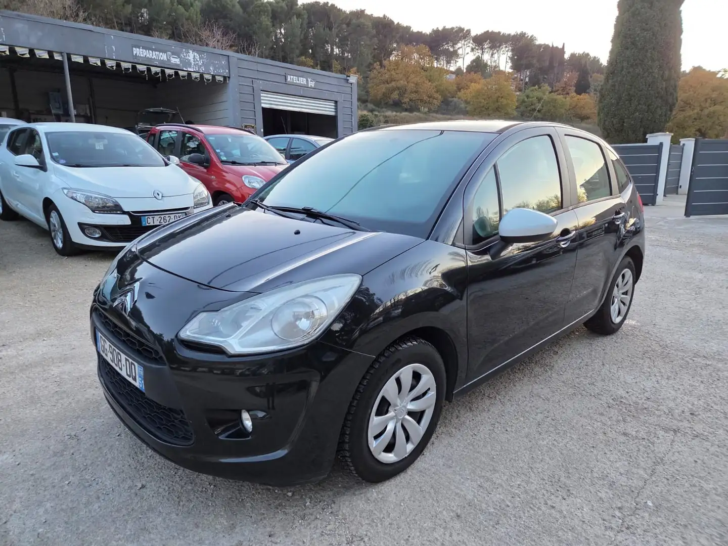 Citroen C3 Attraction Noir - 2