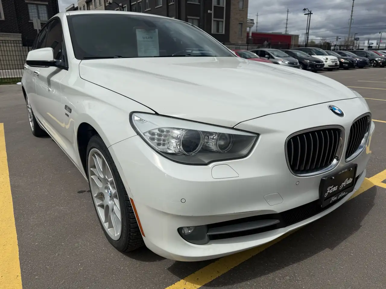 BMW 5 Series снимка BMW 5 Series