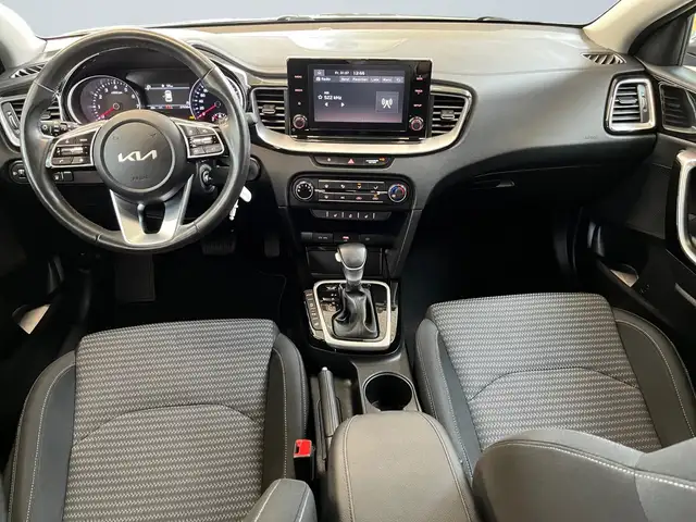Kia Ceed view 8