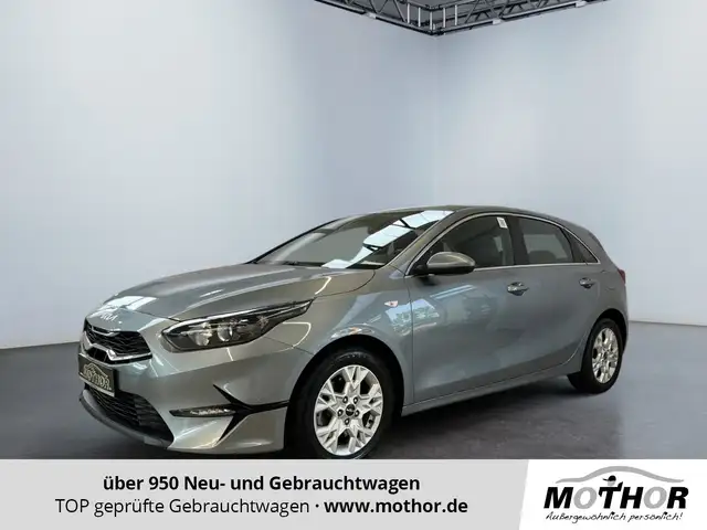 2022 Kia Ceed in Silver for sale
