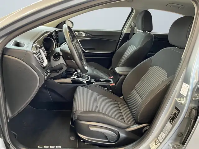 Kia Ceed view 7