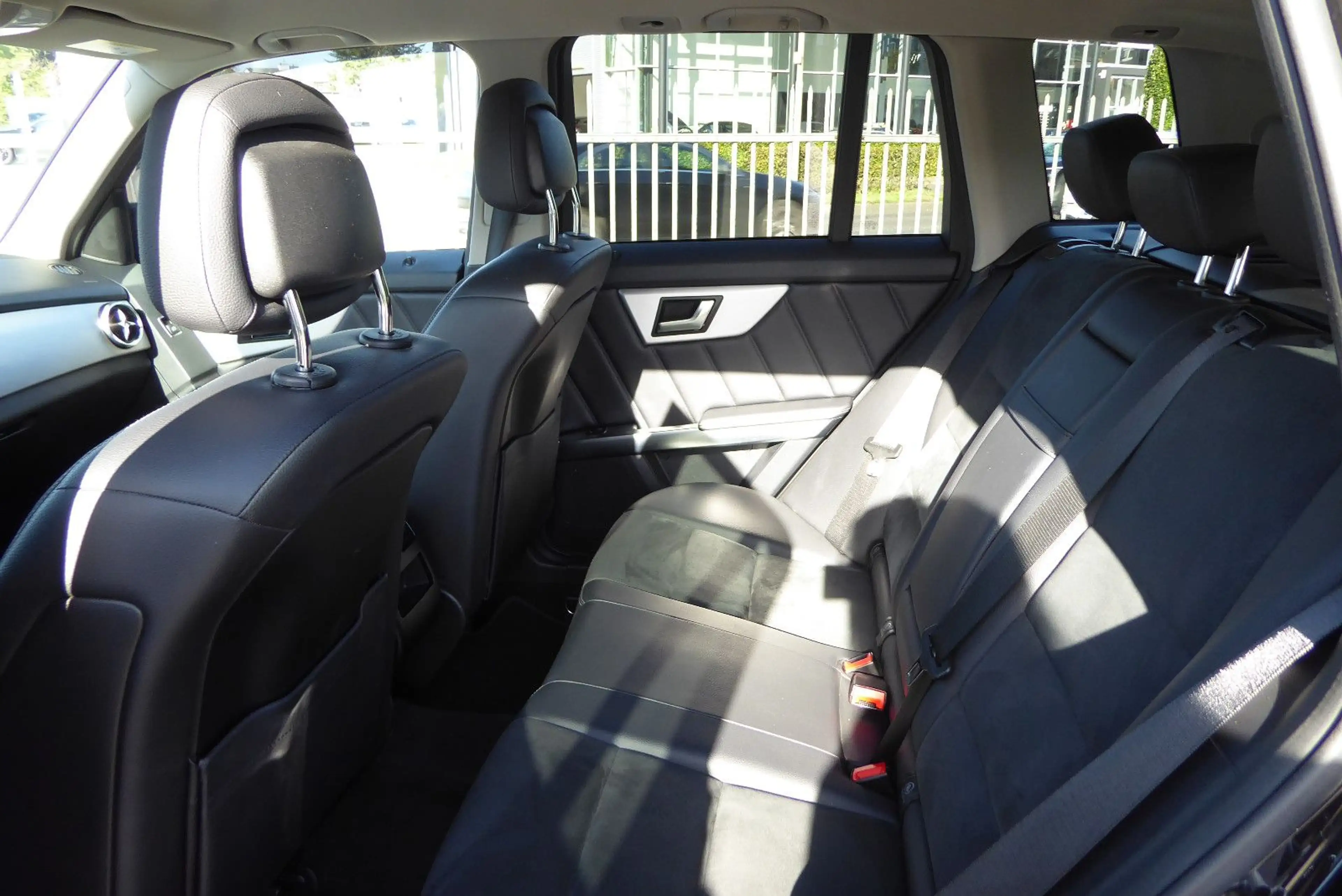 Mercedes-Benz GLK 220 4Matic Automatik Navi AHK — photo 13