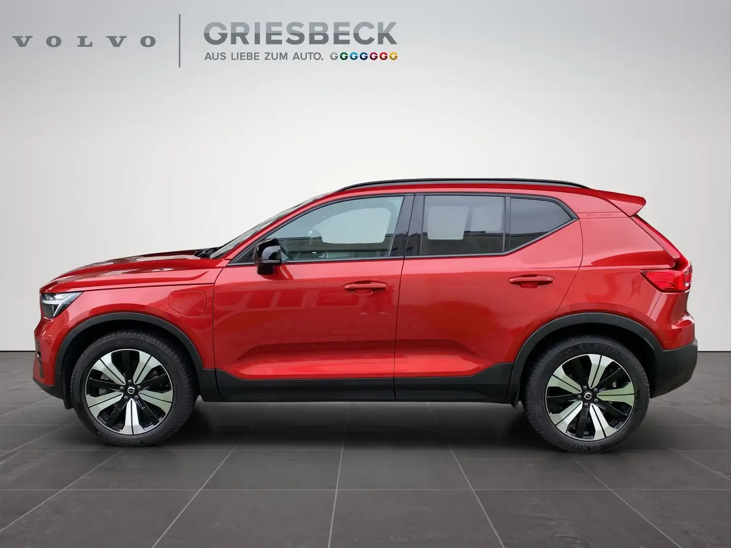 Volvo XC40 Twin Engine Plus Dark LED Rot - 2