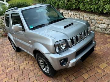 Jimny Style Ranger LEDER KLIMA AHK ALUFELGEN
