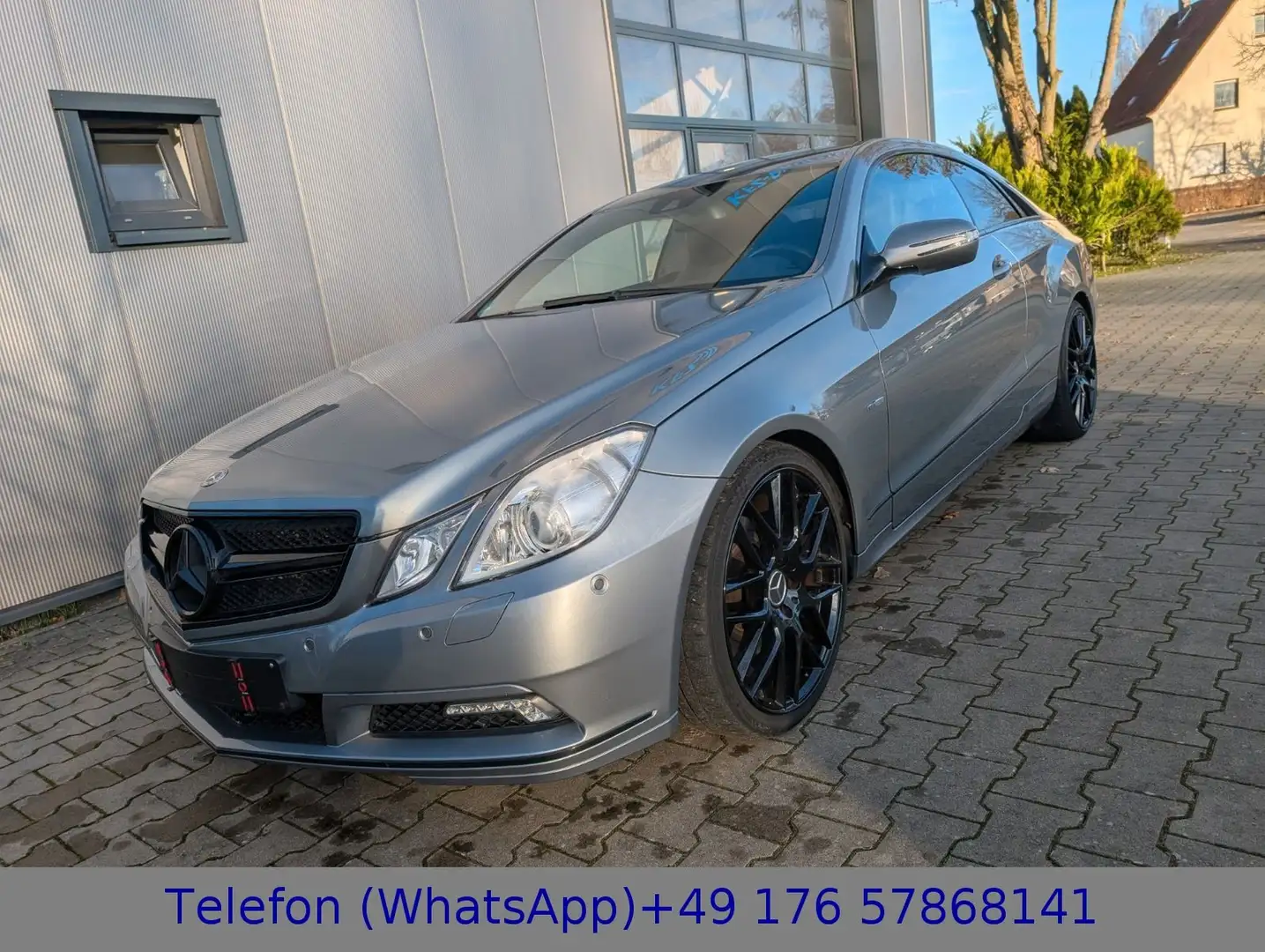 Mercedes-Benz E 350 Coupe CGI BlueE Leder Avantgarde Silber - 1