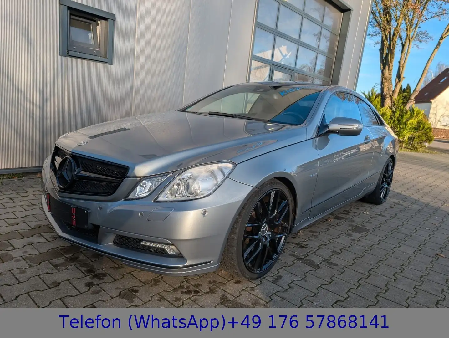Mercedes-Benz E 350 Coupe CGI BlueE Leder Avantgarde Silber - 2