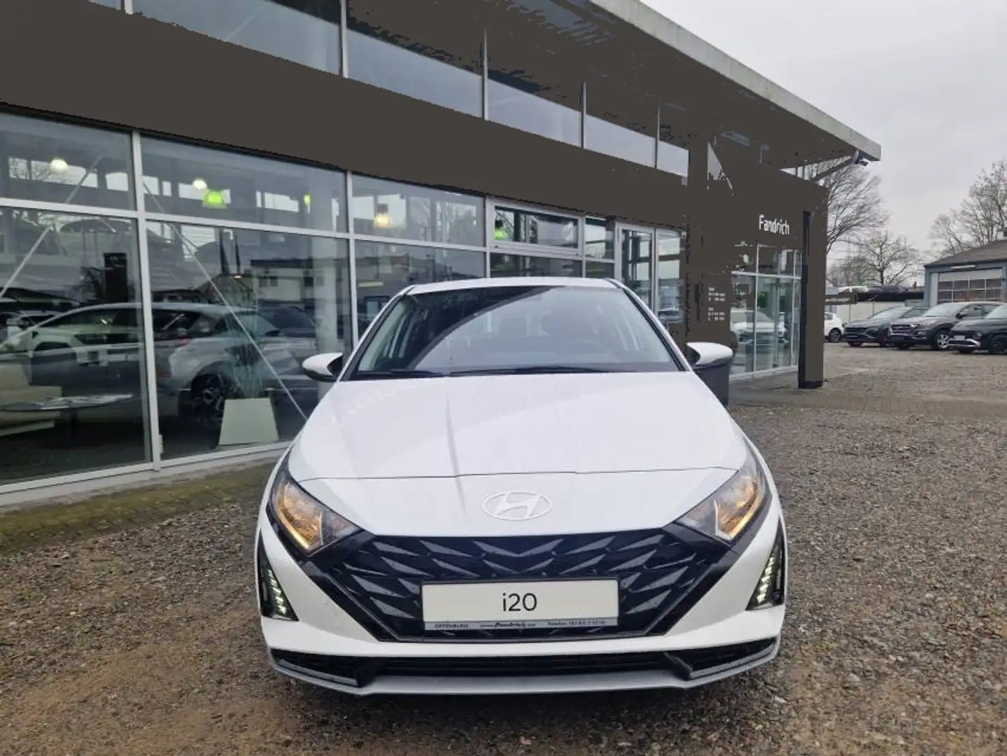 Hyundai i20 1,0 T-GDi MHEV Schalter/ Kamera Weiß - 2