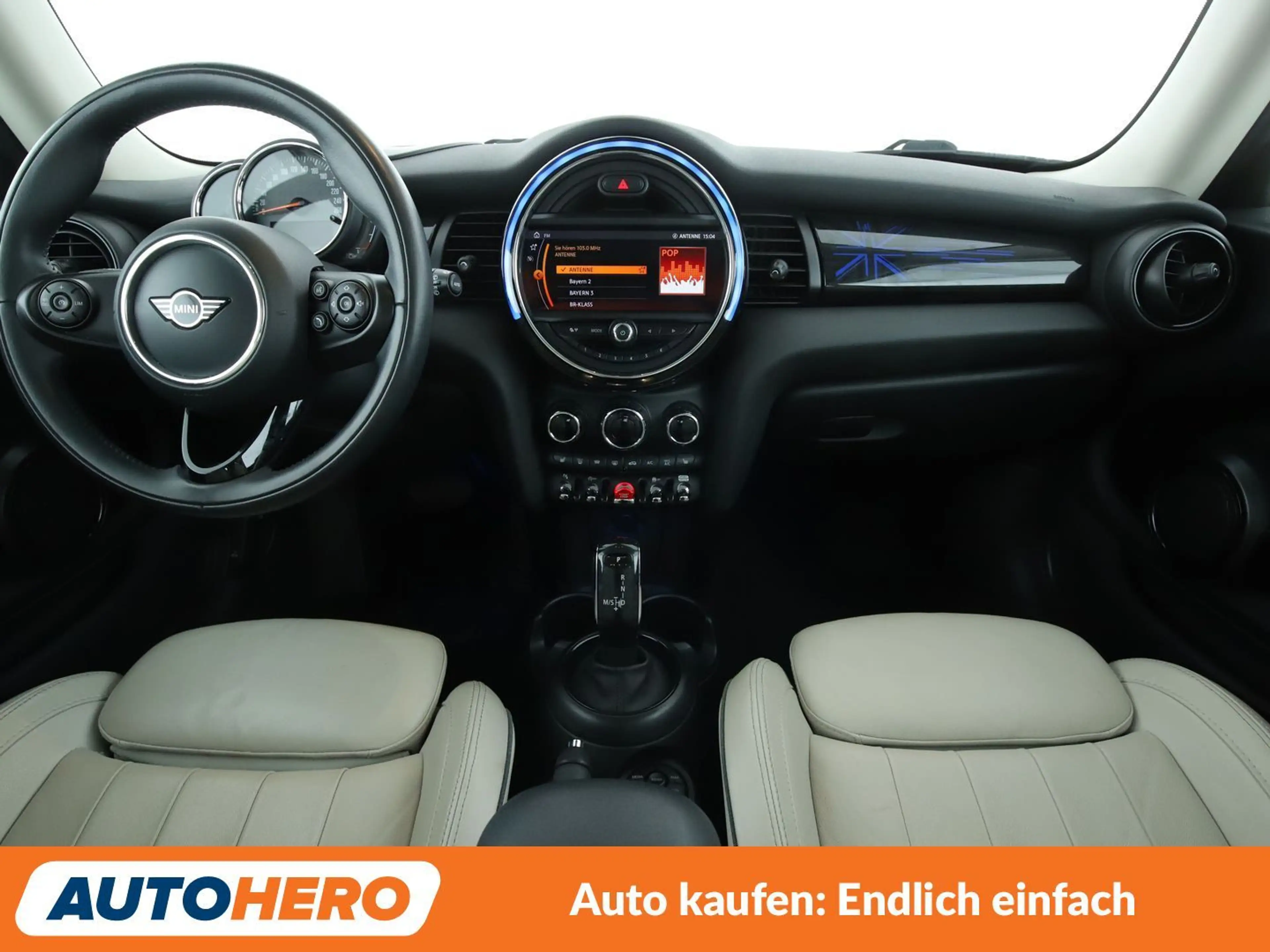 MINI Cooper D Cooper D Aut.*NAVI*HUD*LED* — photo 12