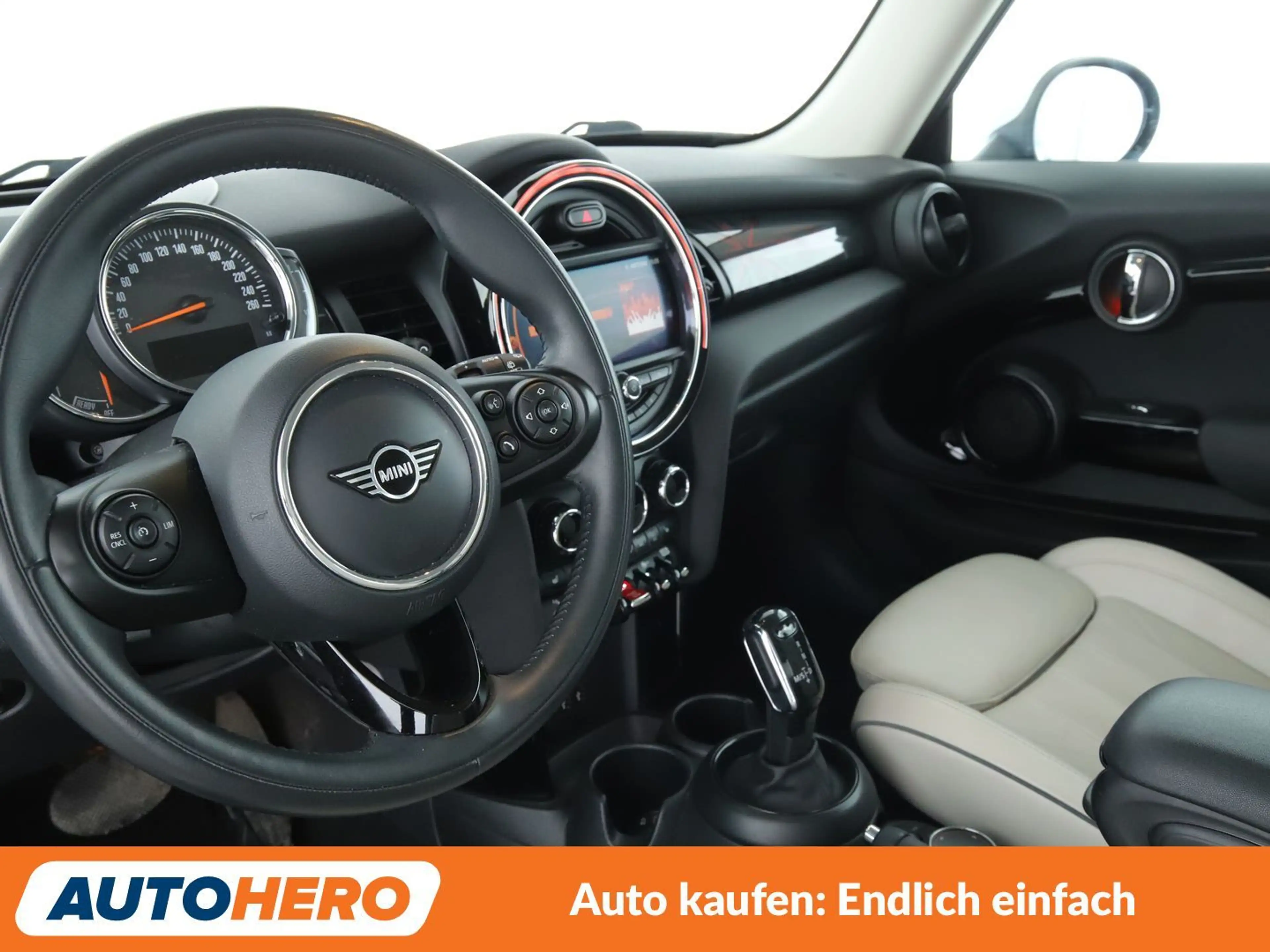 MINI Cooper D Cooper D Aut.*NAVI*HUD*LED* — photo 11