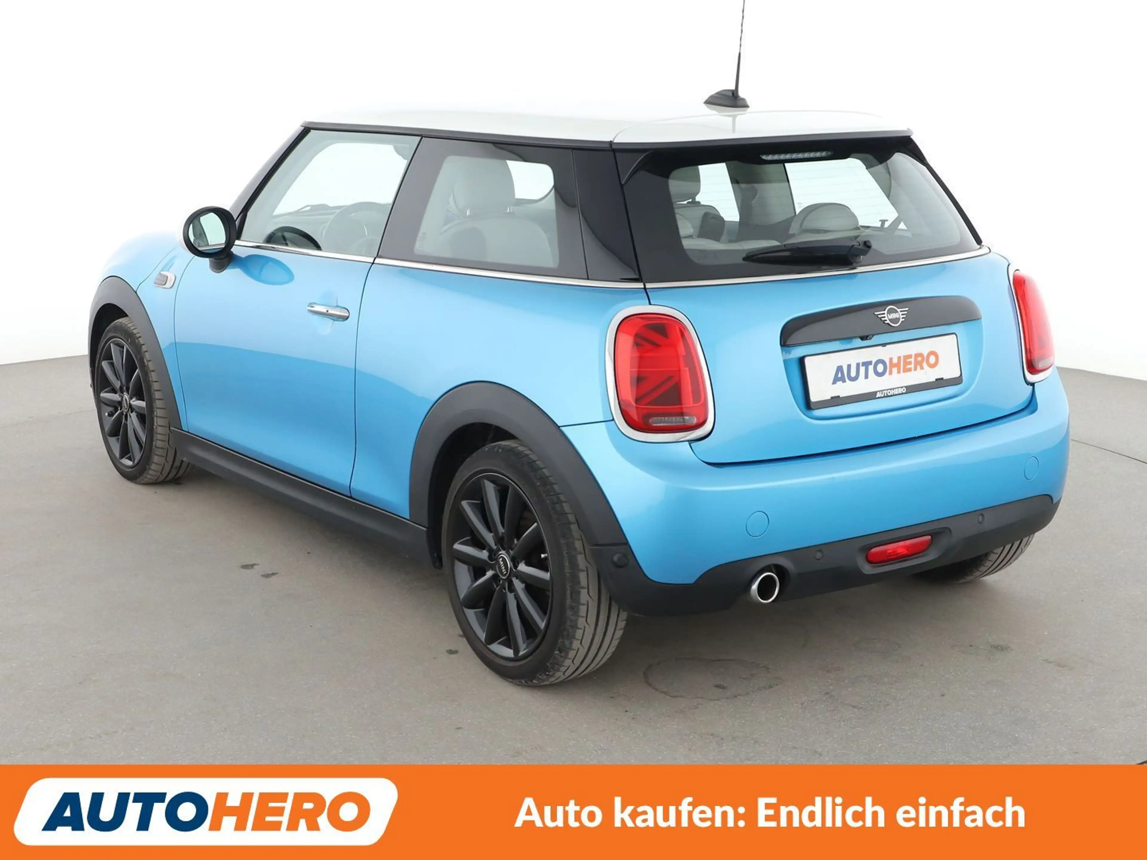 MINI Cooper D Cooper D Aut.*NAVI*HUD*LED* — photo 4