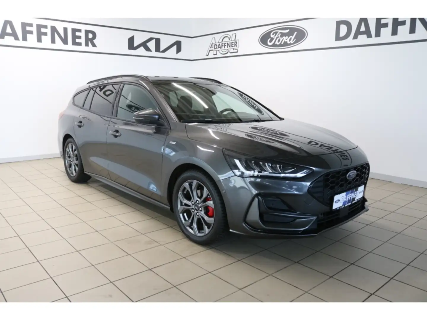 Ford Focus Turnier ST-Line X EU6d LED Tempomat DAB Šedá - 1