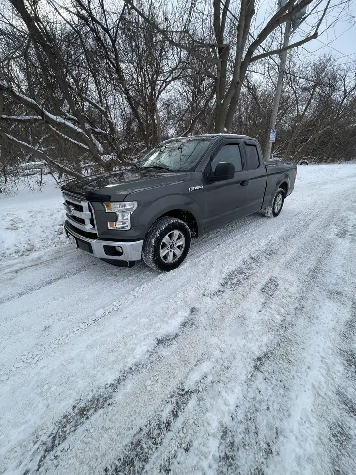 Ford F 150 снимка Ford F 150