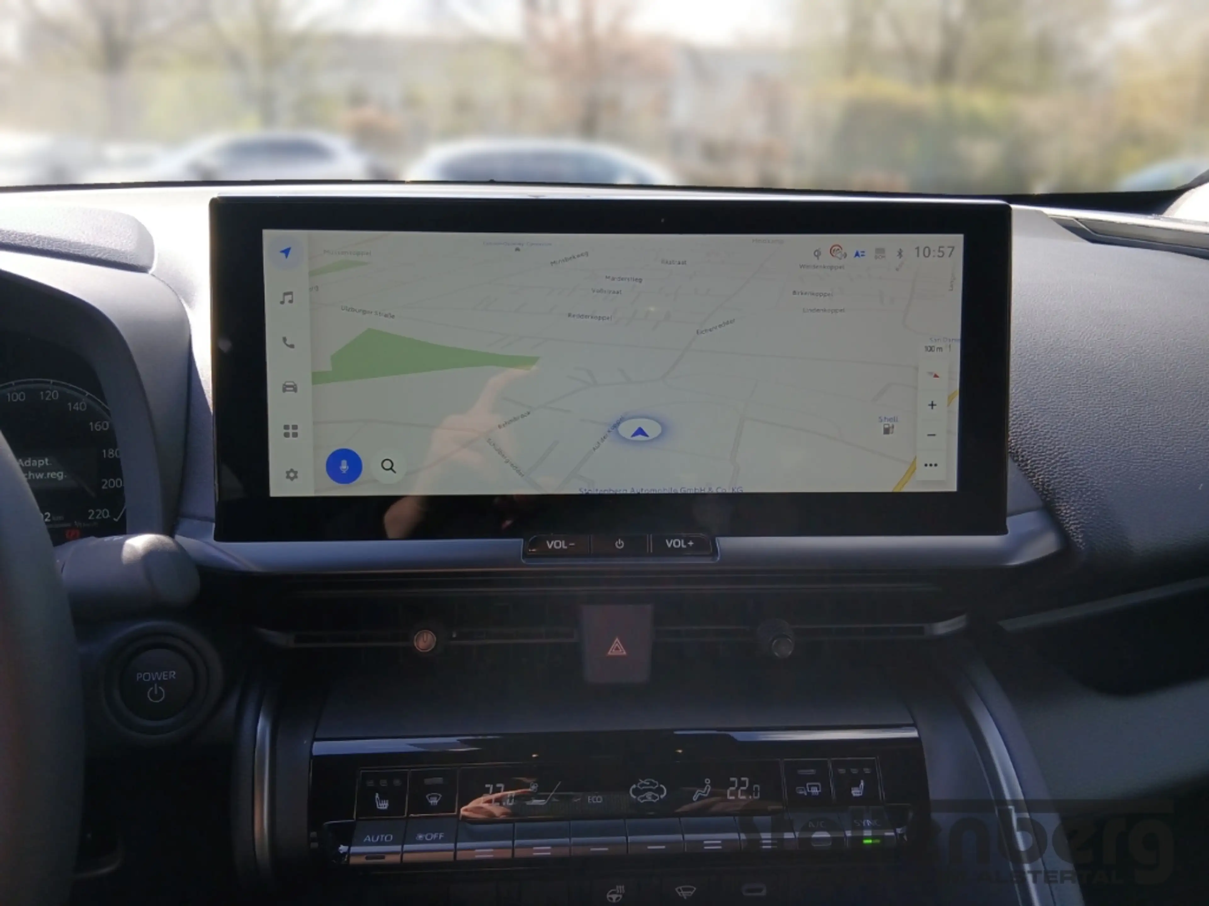 Toyota C-HR 2.0 Plug-In Hybrid Team Deutschland * Technik-Pake — photo 15
