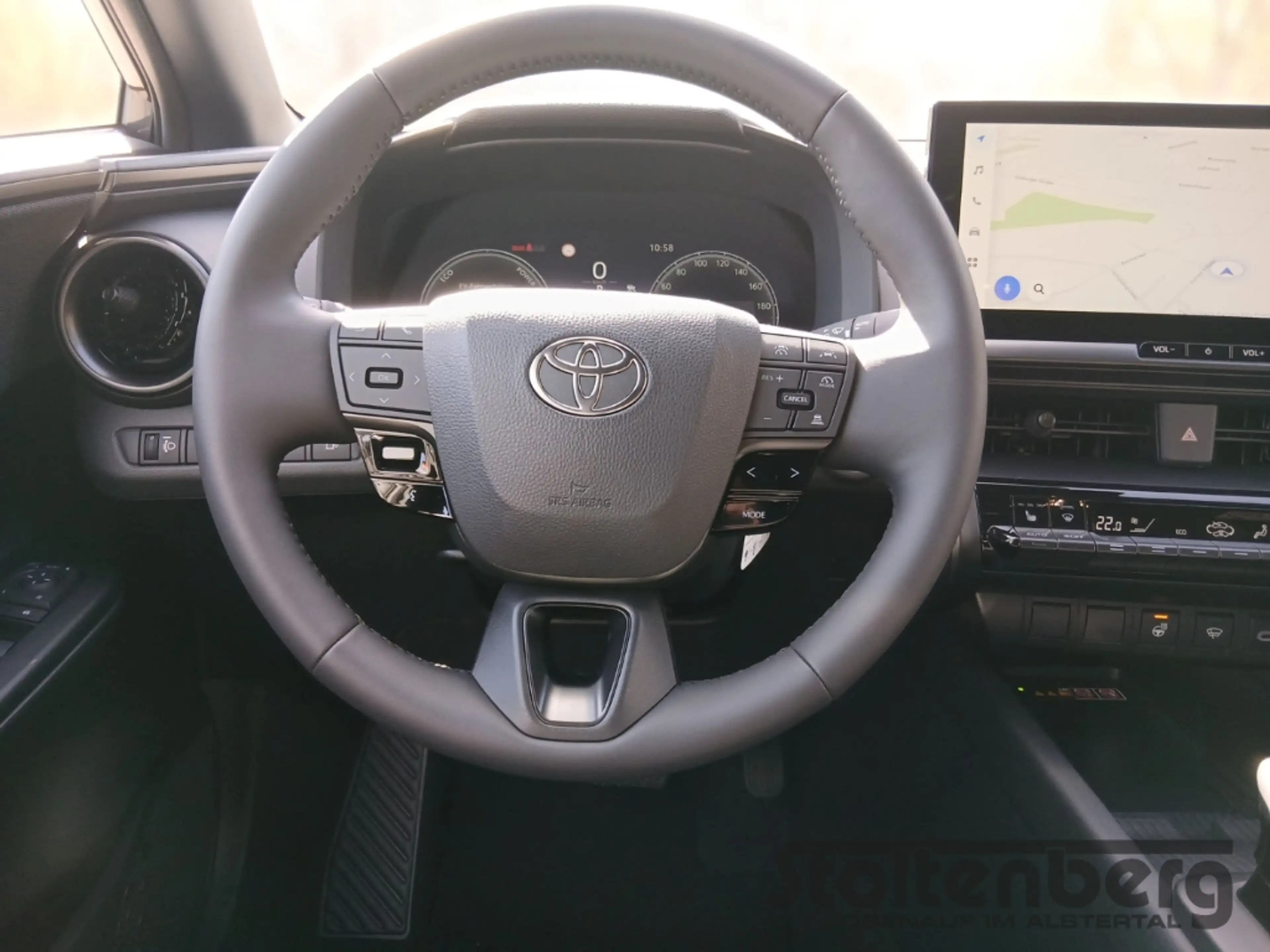 Toyota C-HR 2.0 Plug-In Hybrid Team Deutschland * Technik-Pake — photo 13