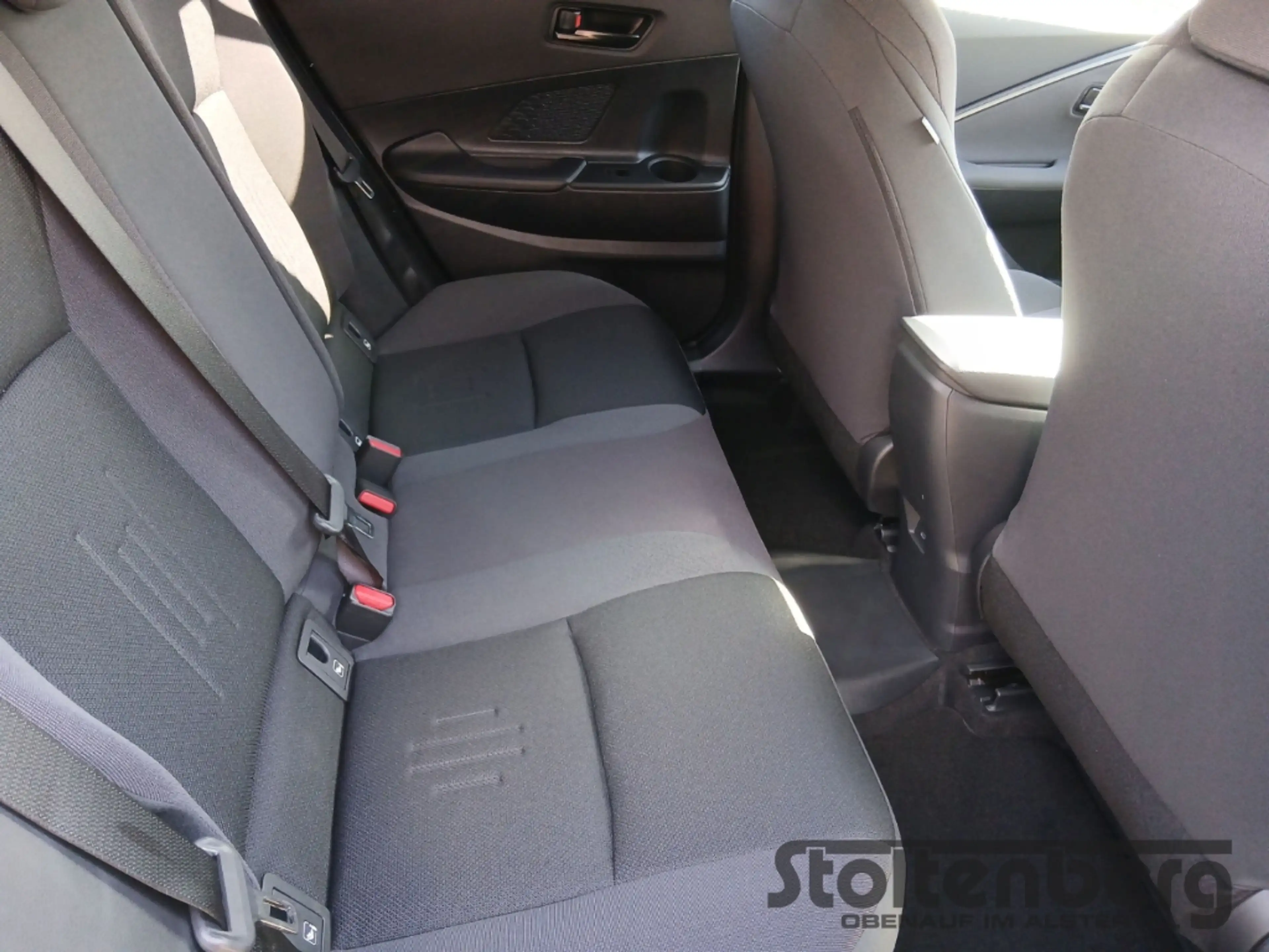 Toyota C-HR 2.0 Plug-In Hybrid Team Deutschland * Technik-Pake — photo 7