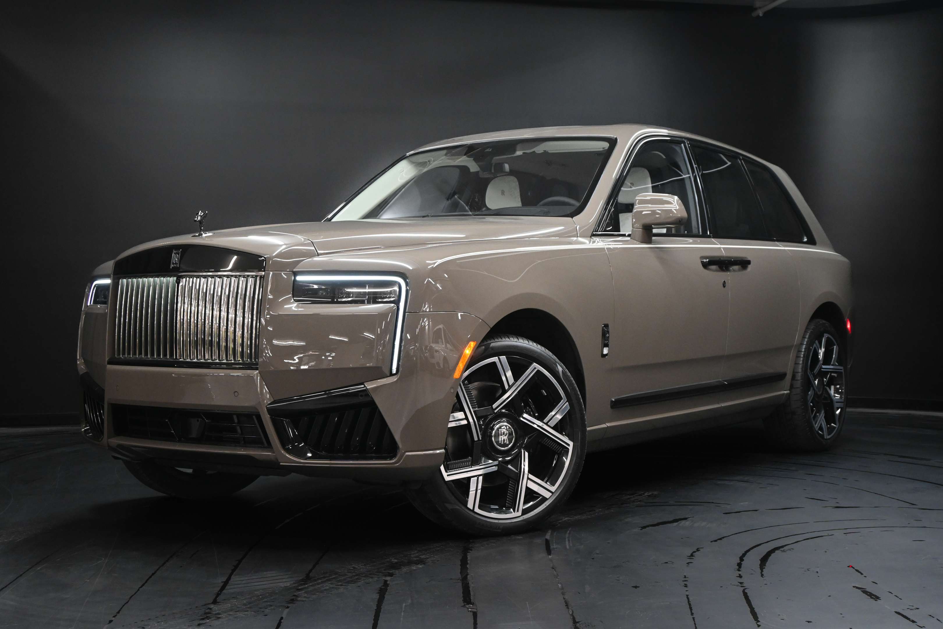 2026 Rolls-Royce Cullinan Black Badge