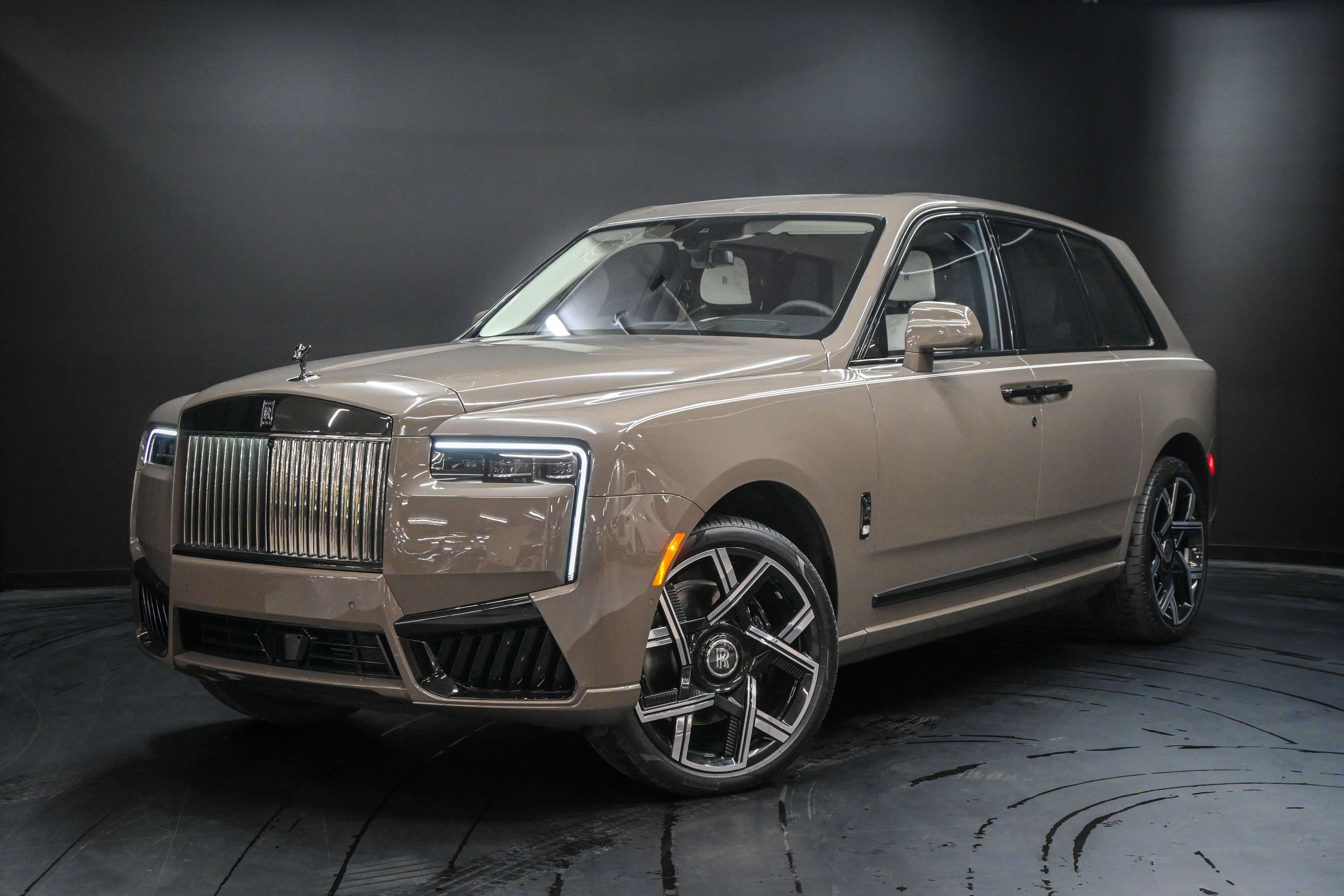 2026 Rolls-Royce Cullinan Black Badge