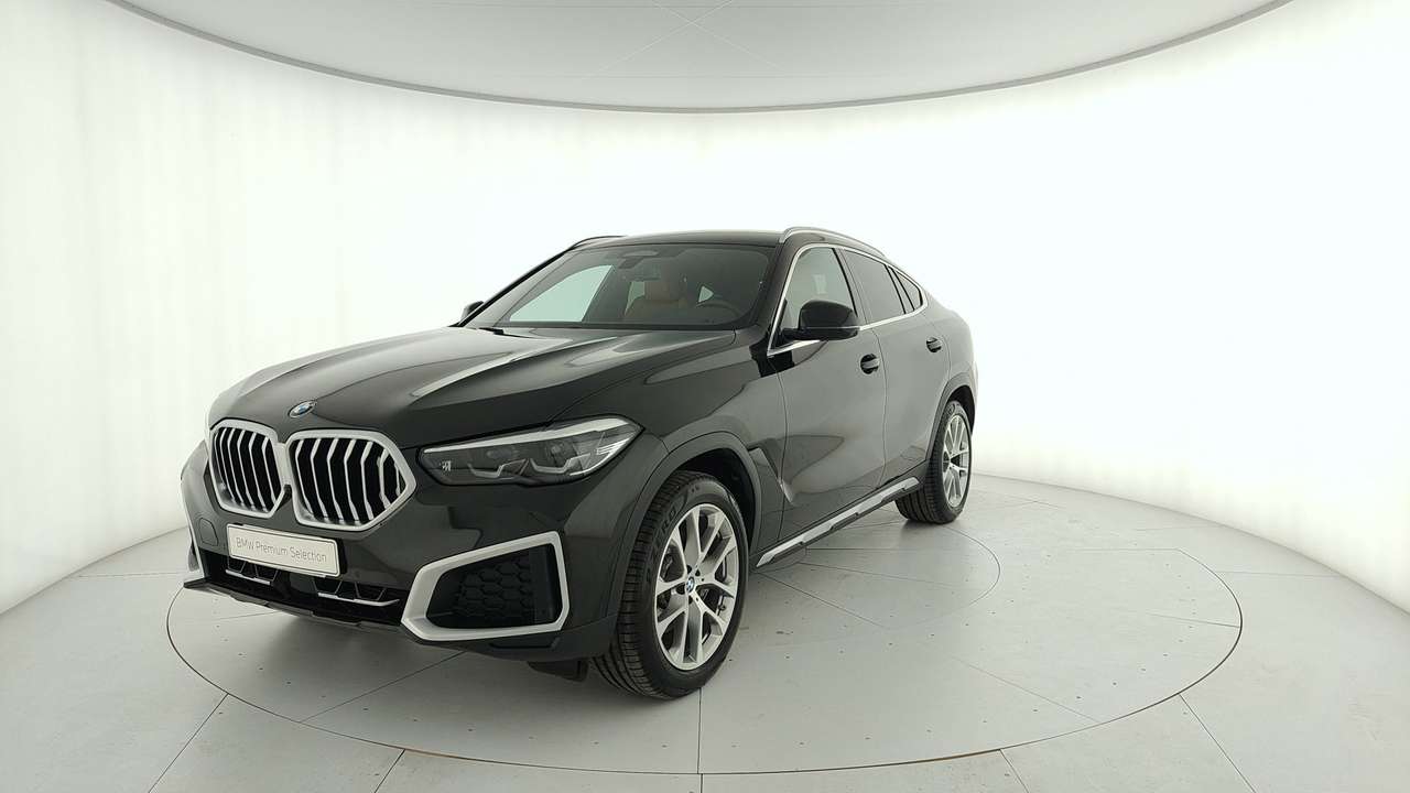 BMW X6 xdrive30d mhev 48V xLine auto