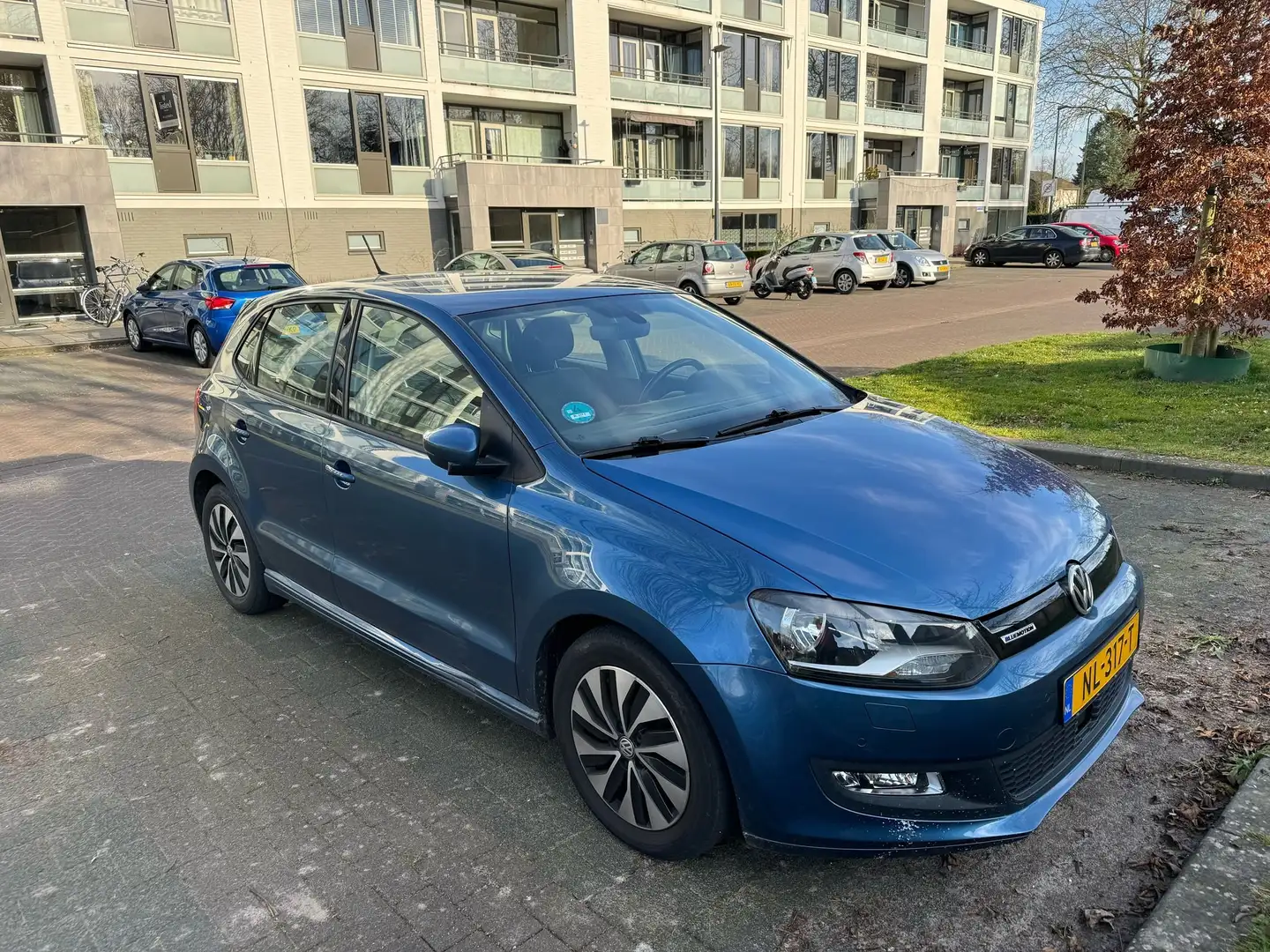 Volkswagen Polo 1.0 TSI Blue Motion - full option - 1