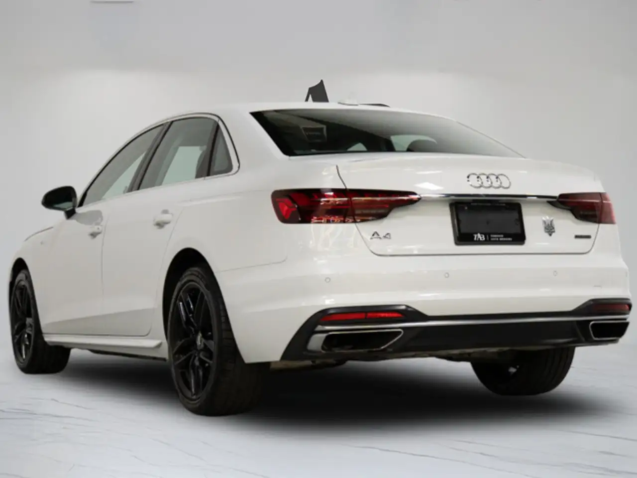 Audi A4 photo Audi A4