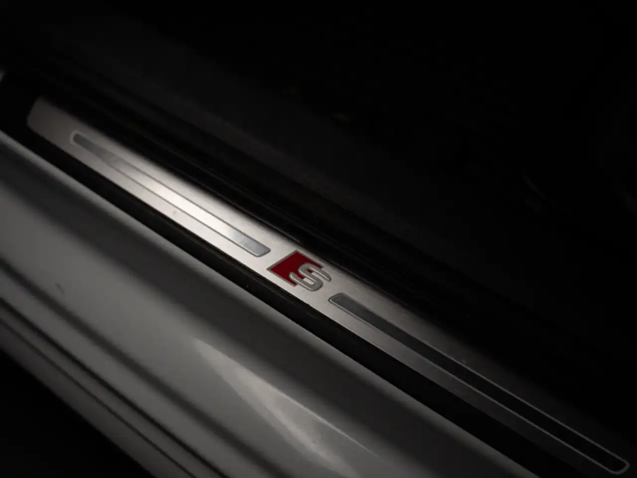 Audi A4 photo Audi A4