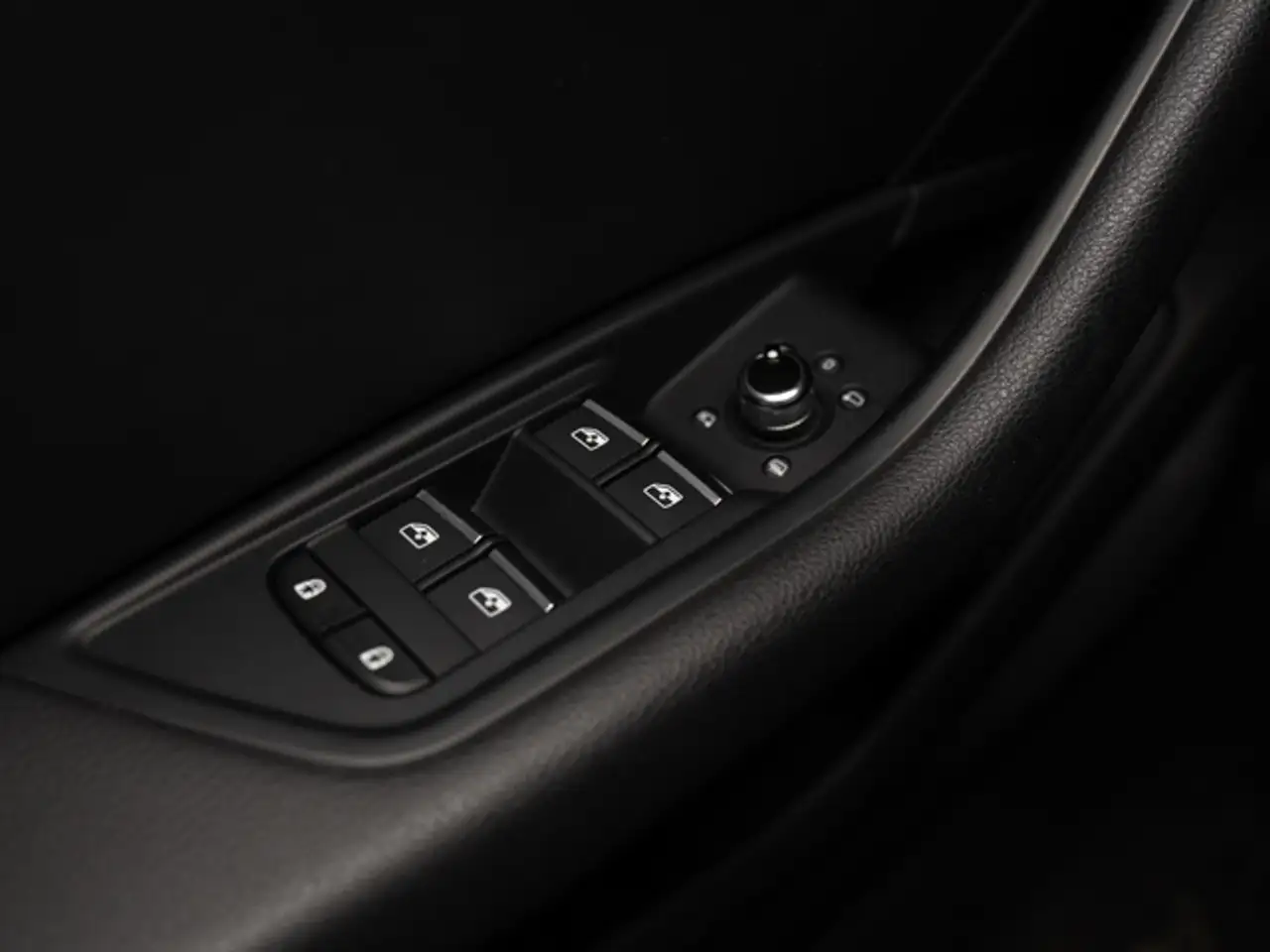 Audi A4 photo Audi A4