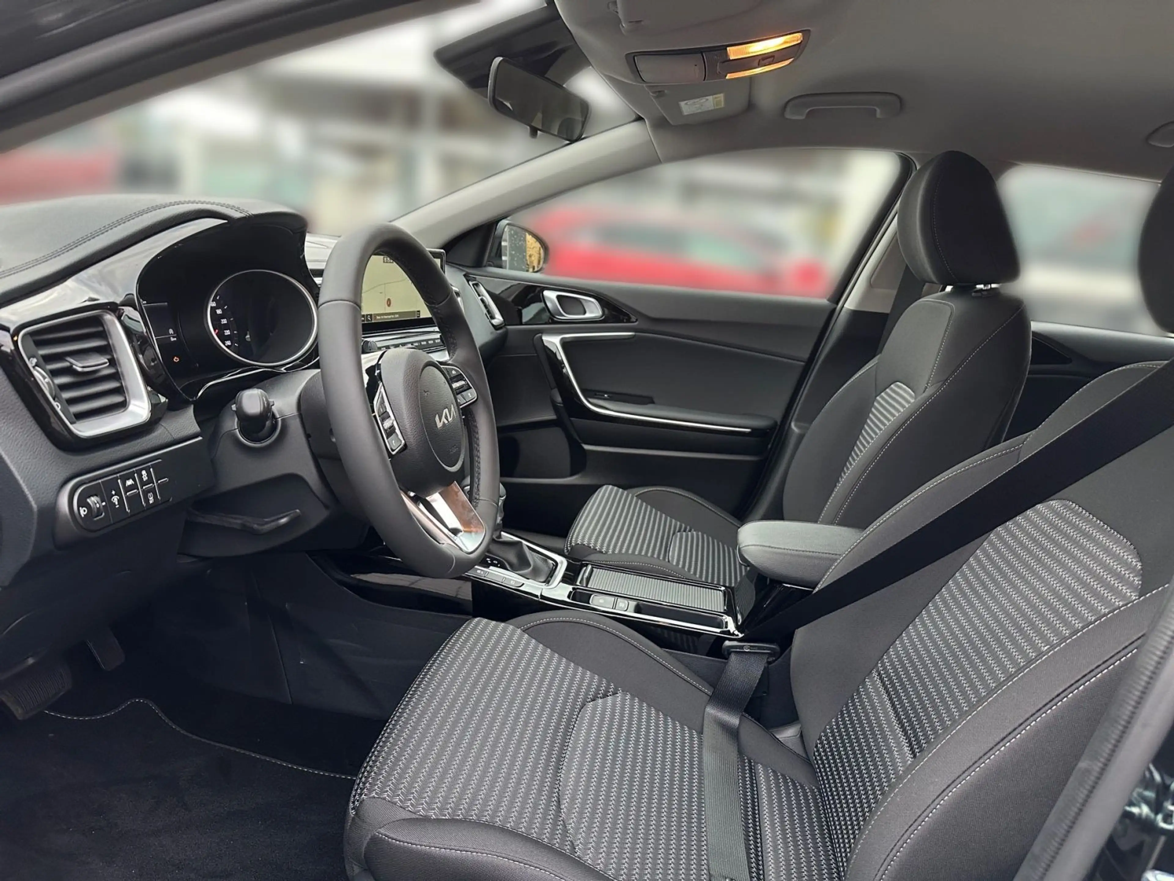 Kia Ceed SW / cee'd SW Ceed Sportswagon | 1.5T-GDI | DCT7 | Vision | AH — photo 12
