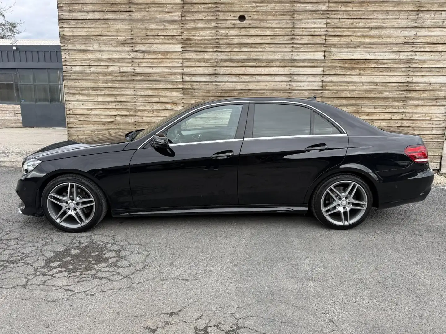 Mercedes-Benz E 350 Break E 350 BlueTEC - BVA 9G-Tronic  BREAK - BM 212 BVA PHASE 2 Schwarz - 2