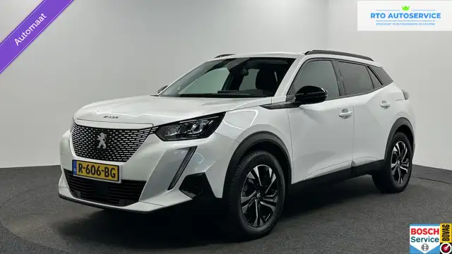 Peugeot e-2008 EV Allure Pack 50 kWh 93%SOH 3 FASE CAMERA ECC CRU