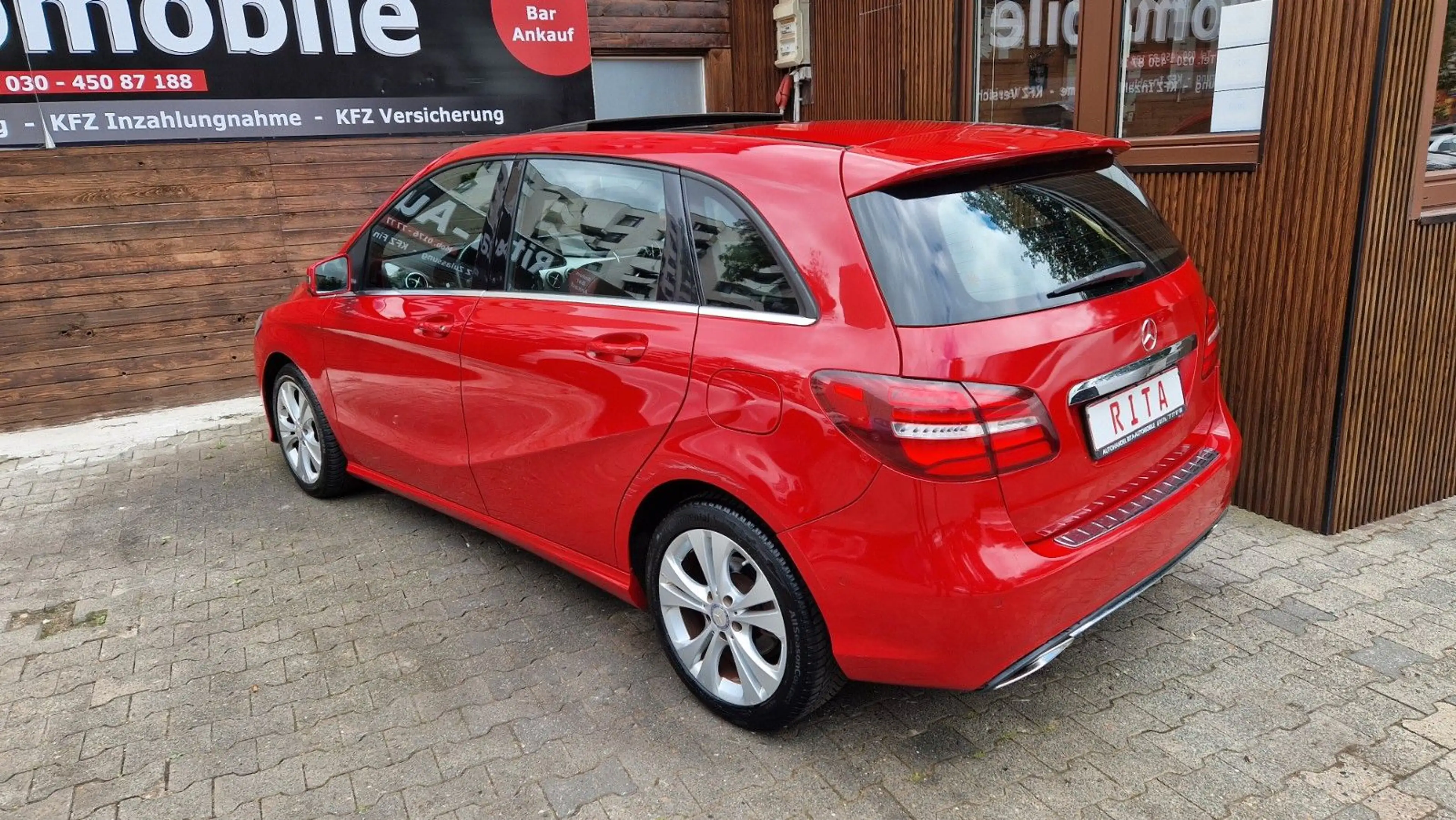 Mercedes-Benz B 200 Panorama-Schiebedach, Kamera, Navi — photo 5