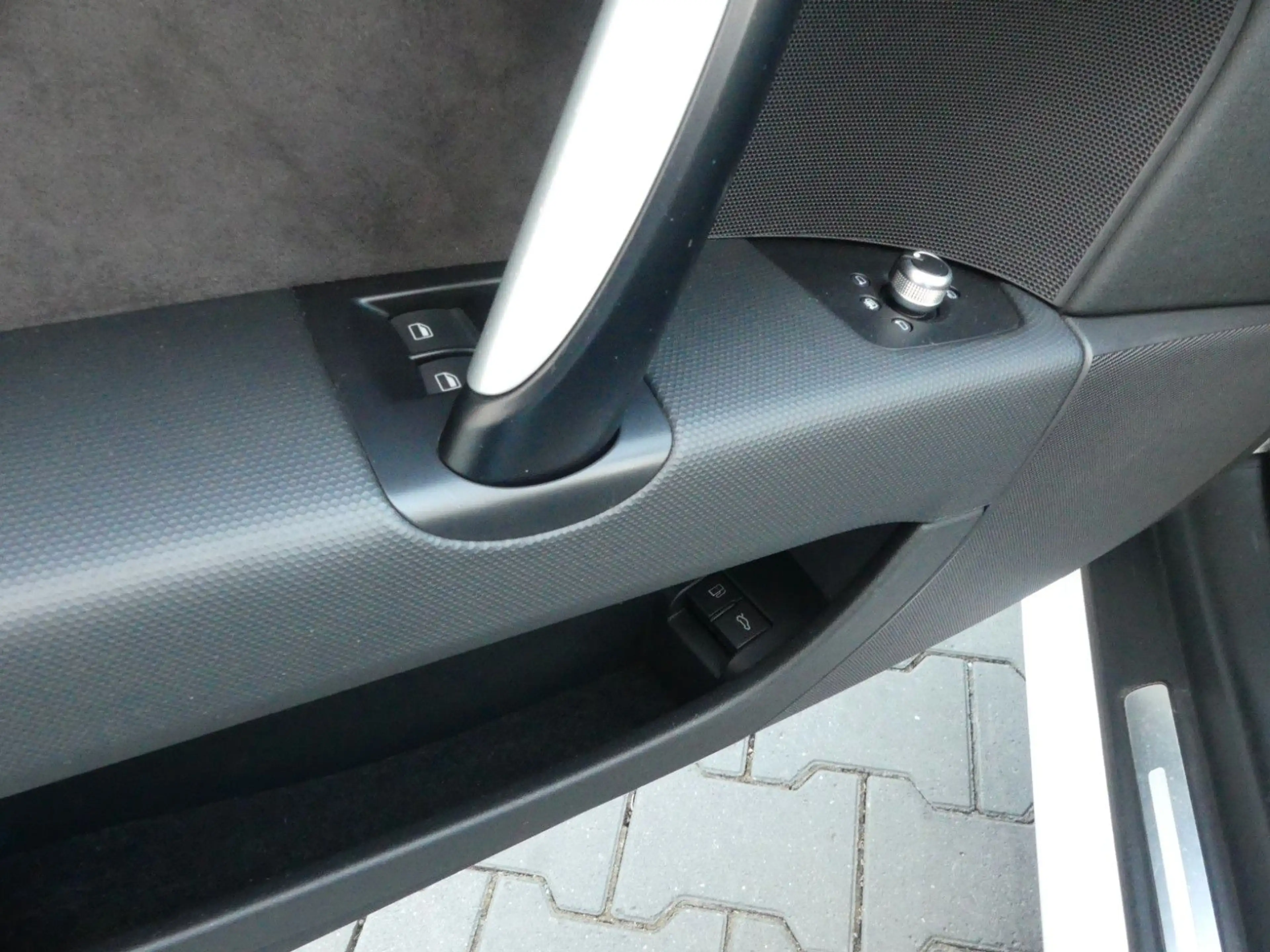 Audi TT 2.0 TFSI S-Line 1. Hand | Navi Plus | 19" Alu — photo 14