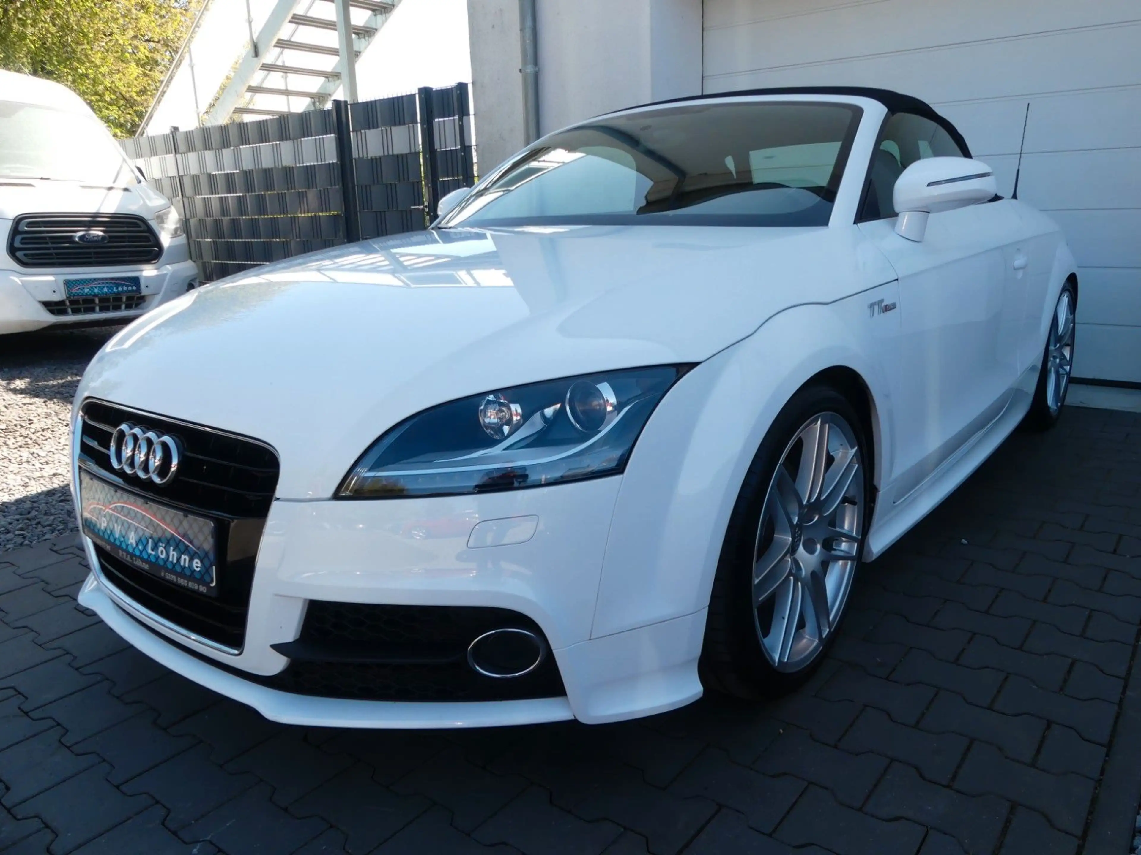 Audi TT 2.0 TFSI S-Line 1. Hand | Navi Plus | 19" Alu — photo 4