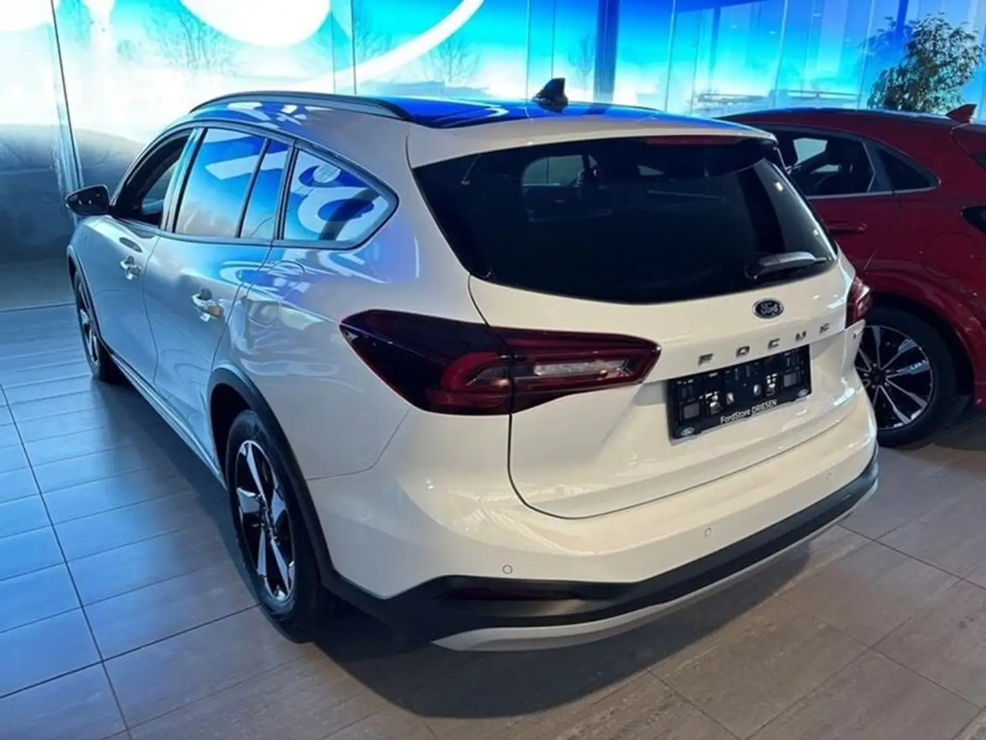 Ford Focus Active X Clipper 1.0 125pk mHEV Blanc - 2