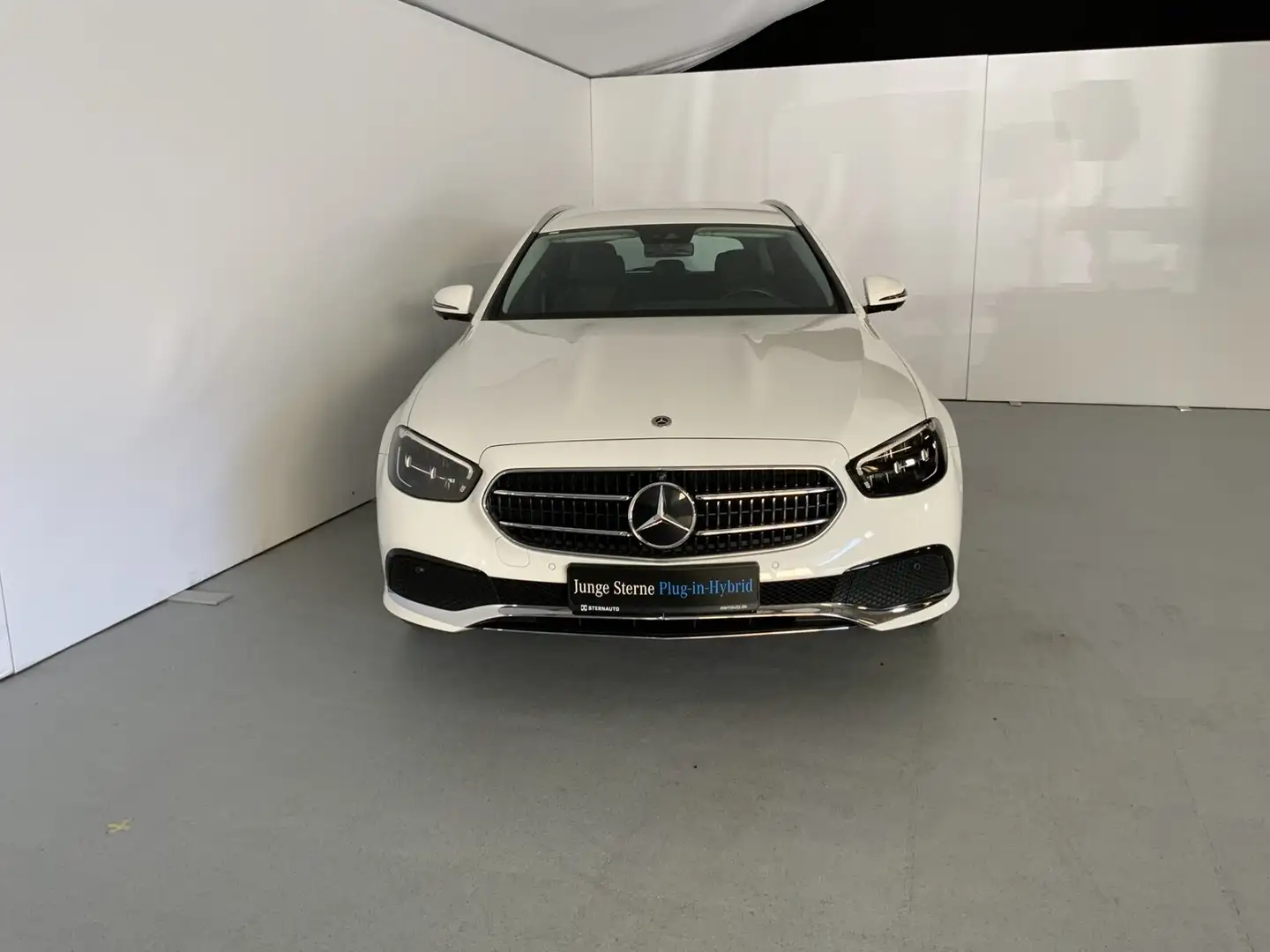 Mercedes-Benz E 300 E 300 de 4M T AVANTGARDE AHK 360Kam Totwinkel Weiß - 2