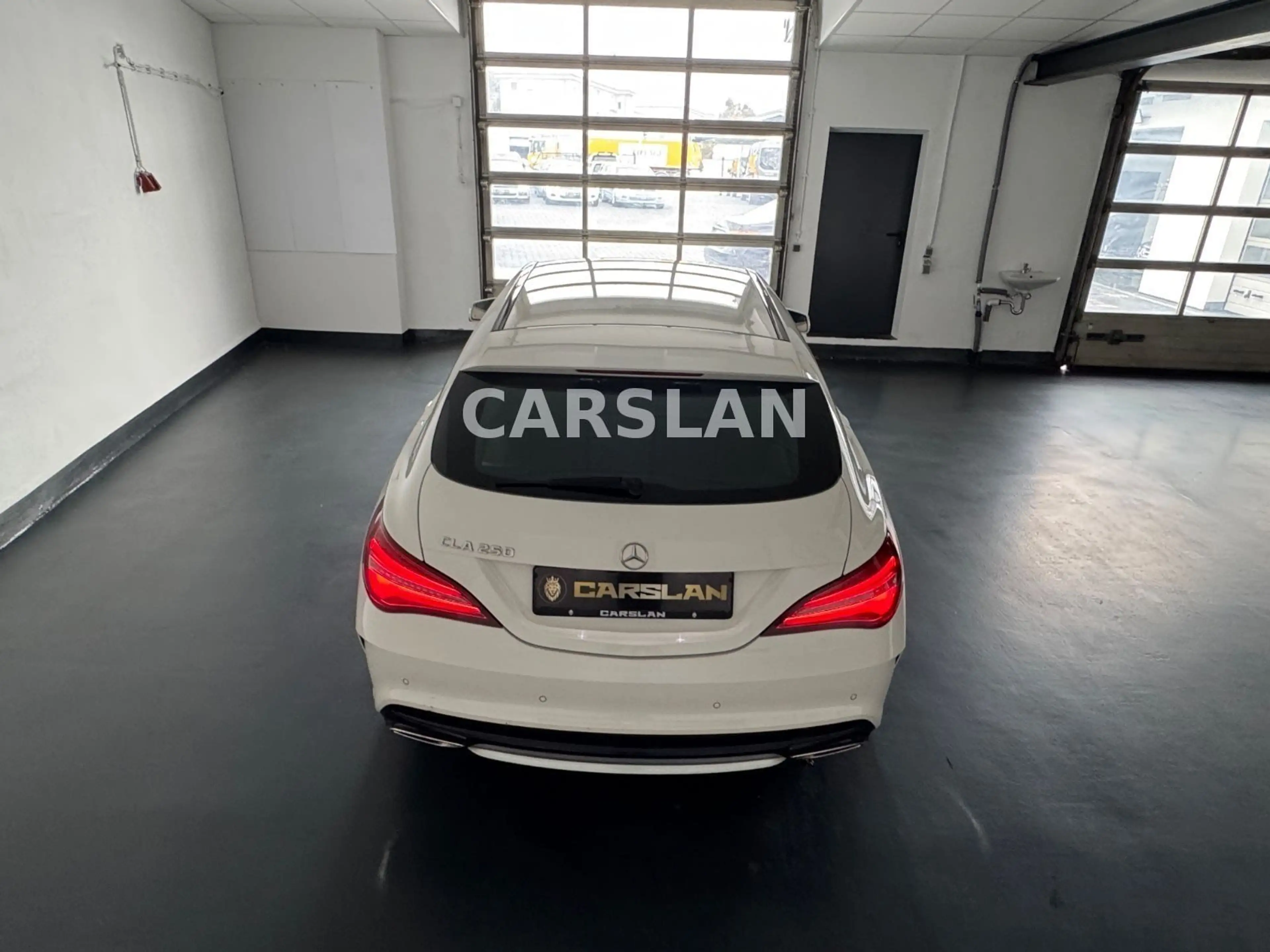 Mercedes-Benz CLA 250 SB AMG EDITION 2.HAND+ALCANTAR+R.KAM+LED — photo 14