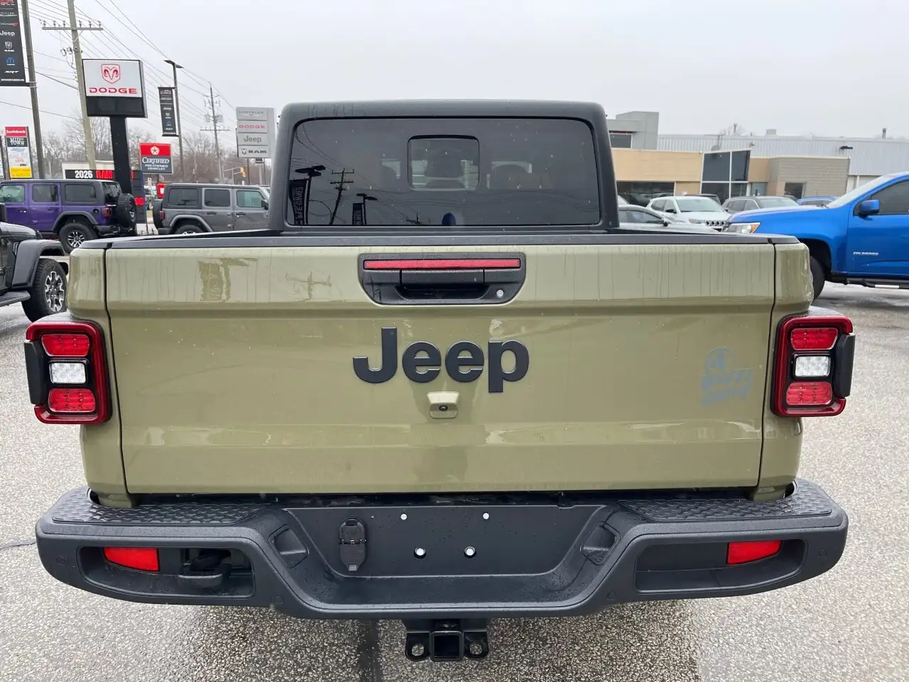 Jeep Gladiator снимка Jeep Gladiator