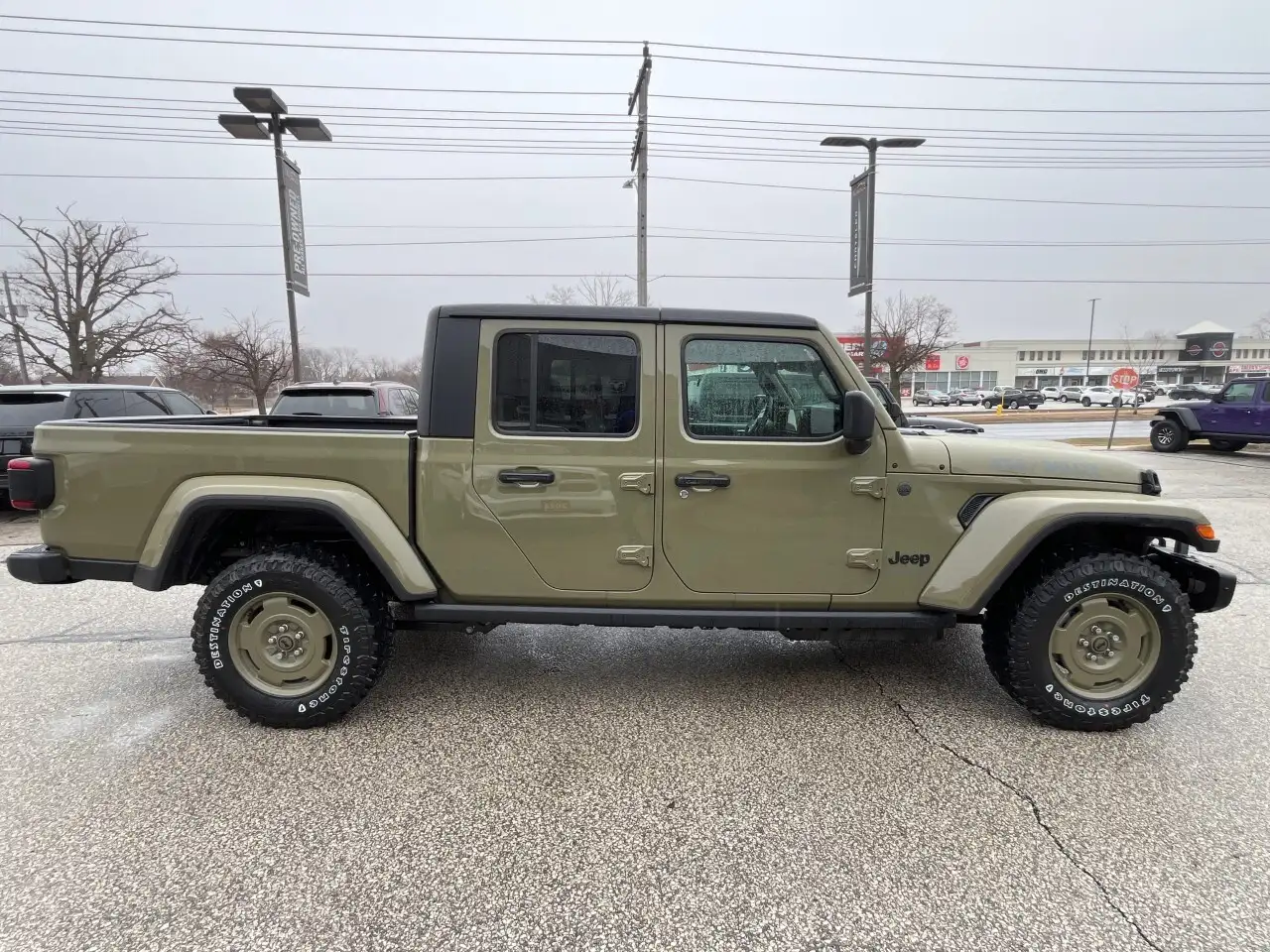 Jeep Gladiator снимка Jeep Gladiator